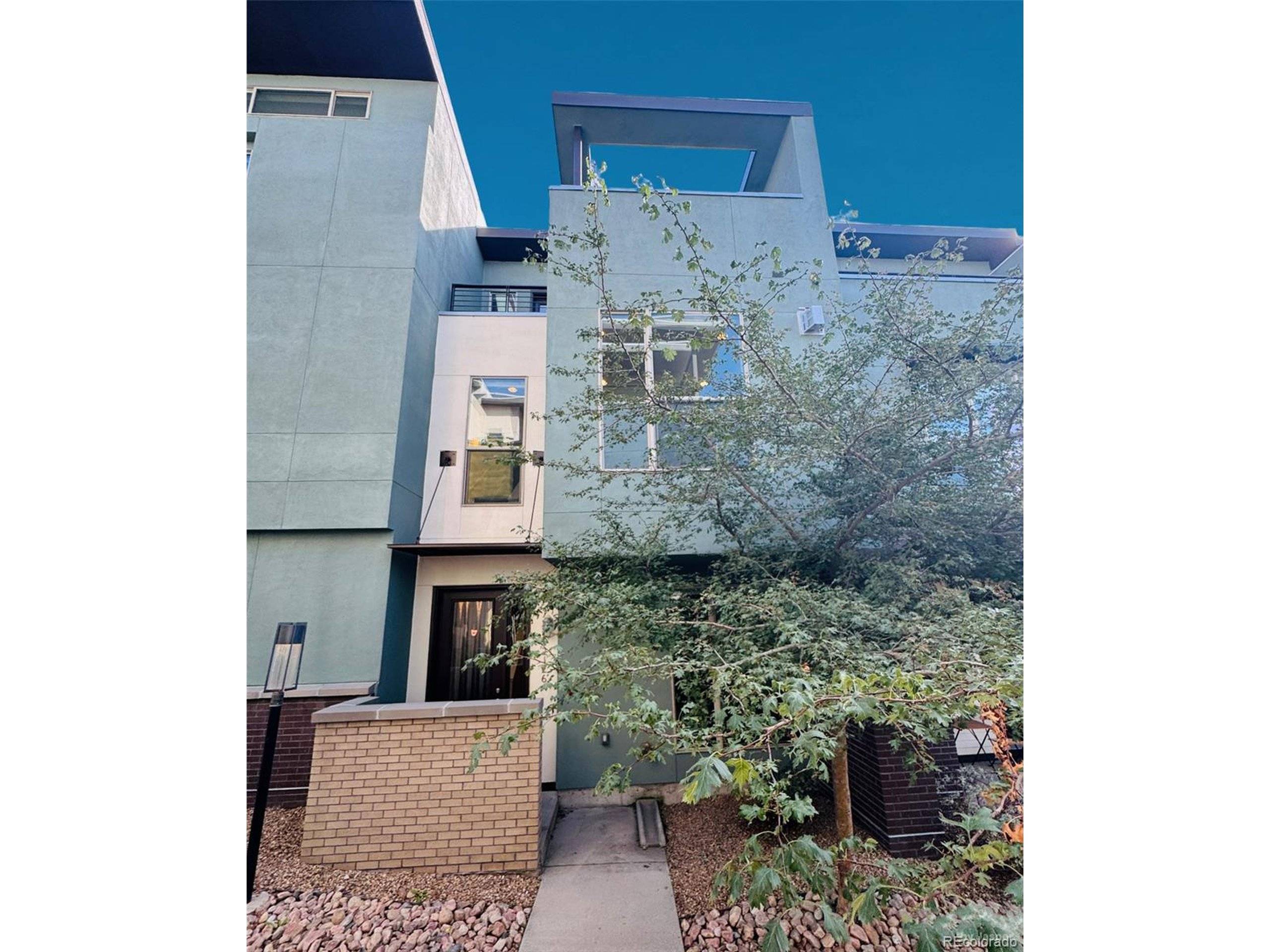 Denver, CO 80211,2126 N Clay St