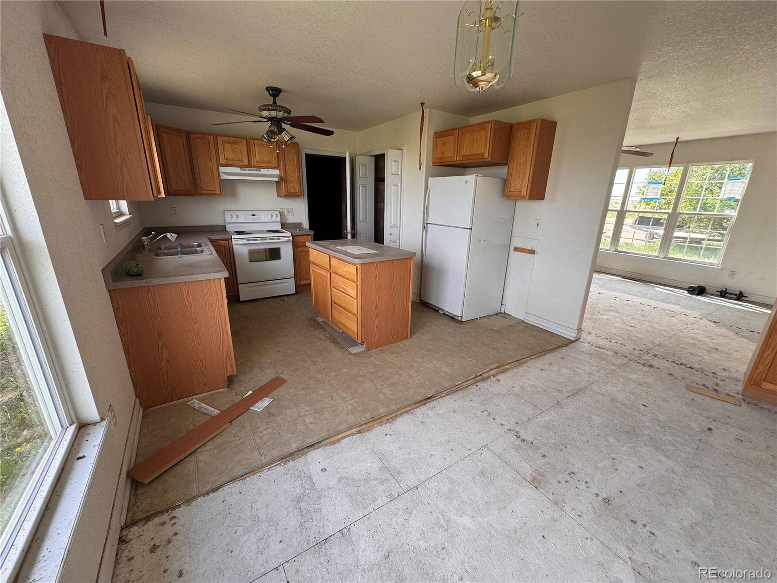Agate, CO 80101,38423 County Road 166