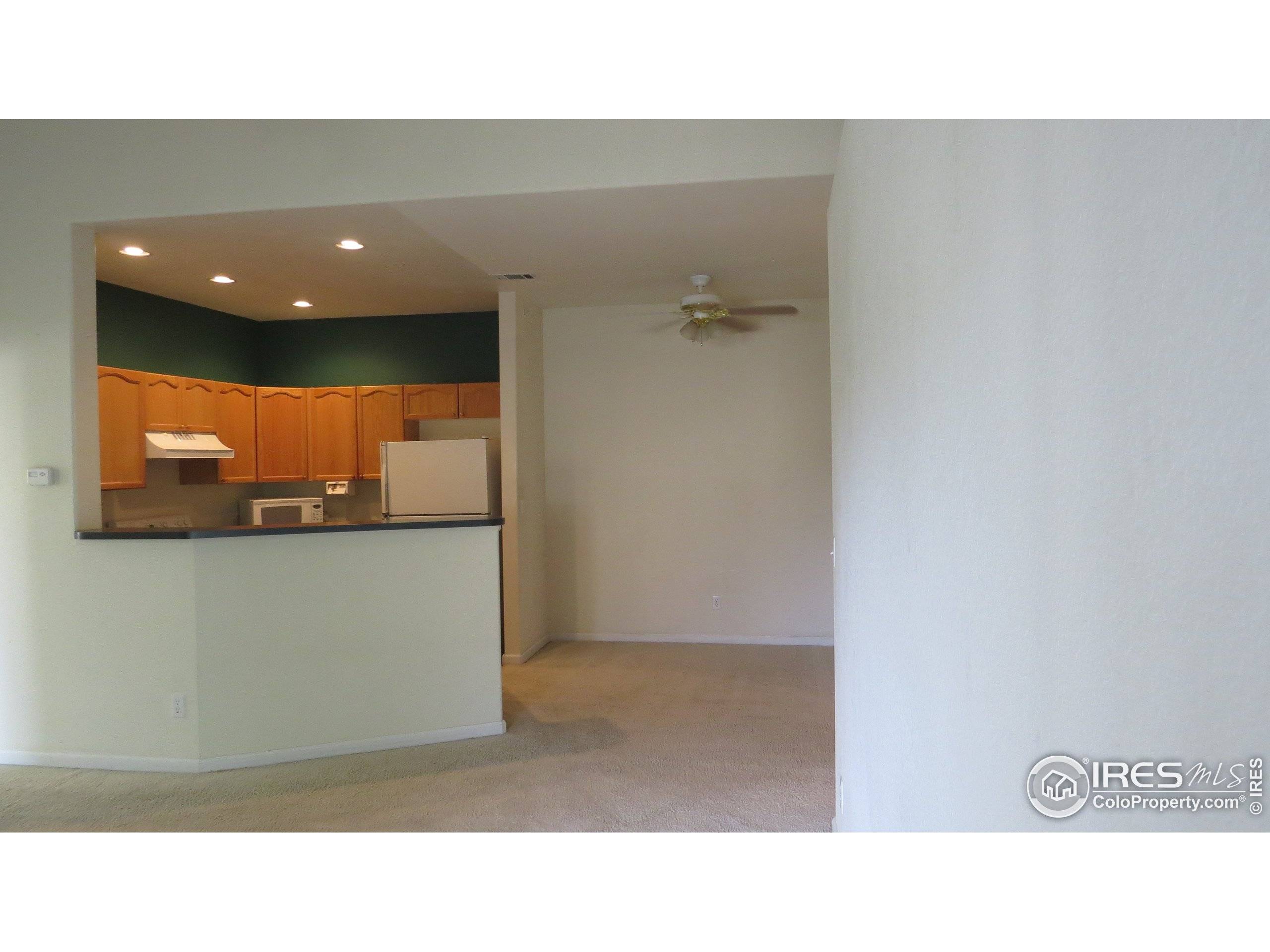 Littleton, CO 80127,7349 S Alkire St #301
