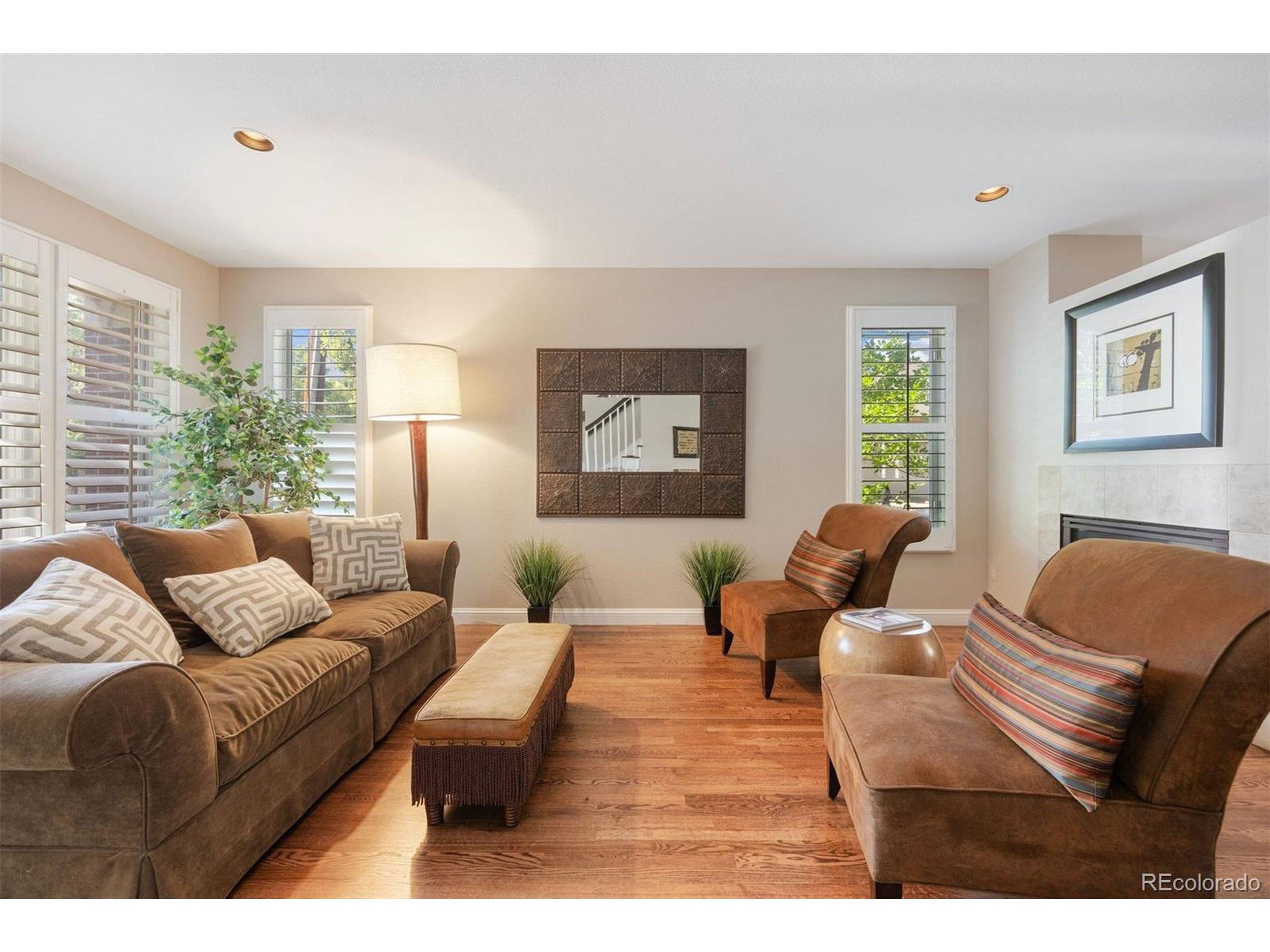 Denver, CO 80209,2 S Monroe St