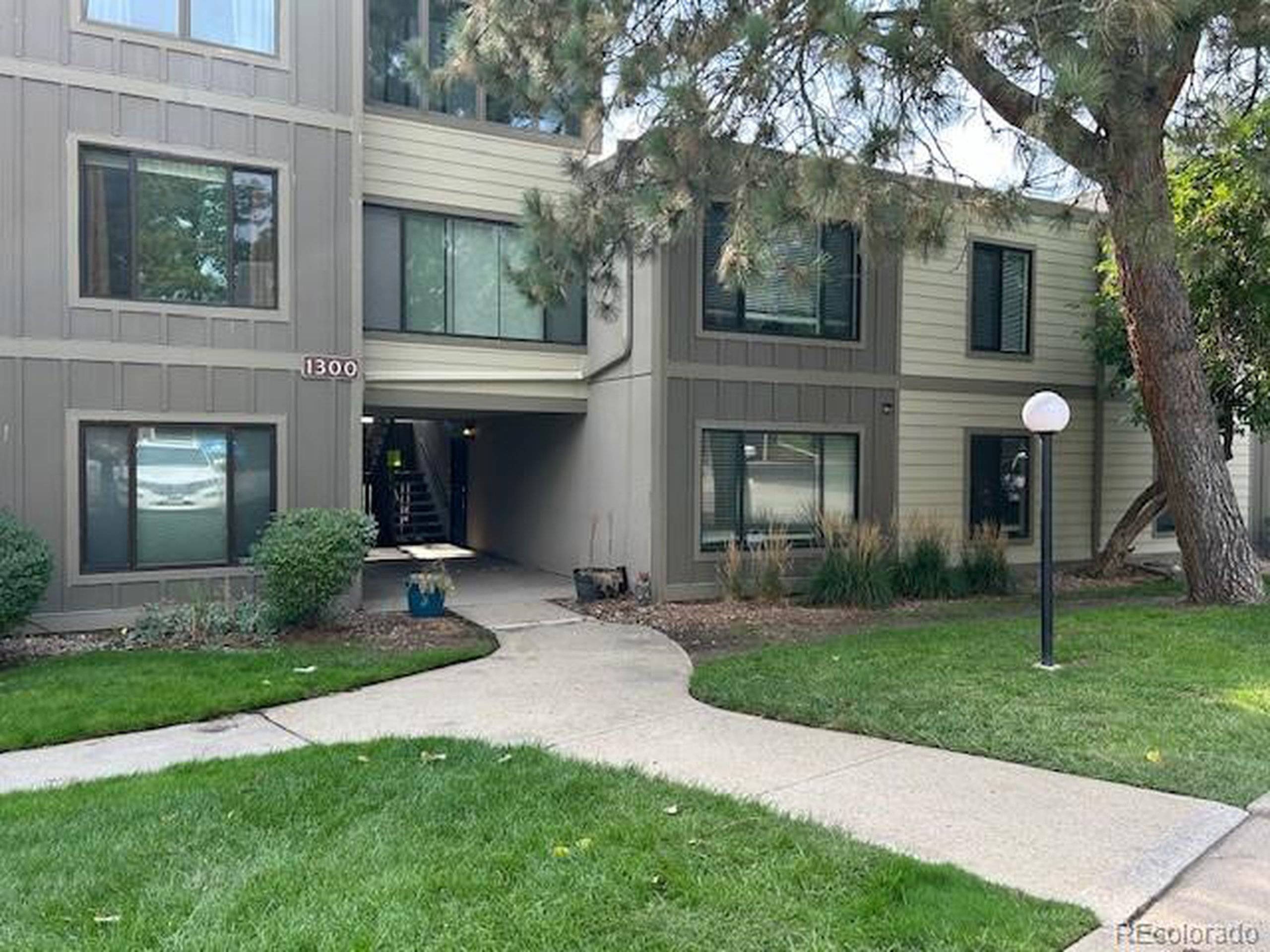 Denver, CO 80231,2525 S Dayton Way #1303