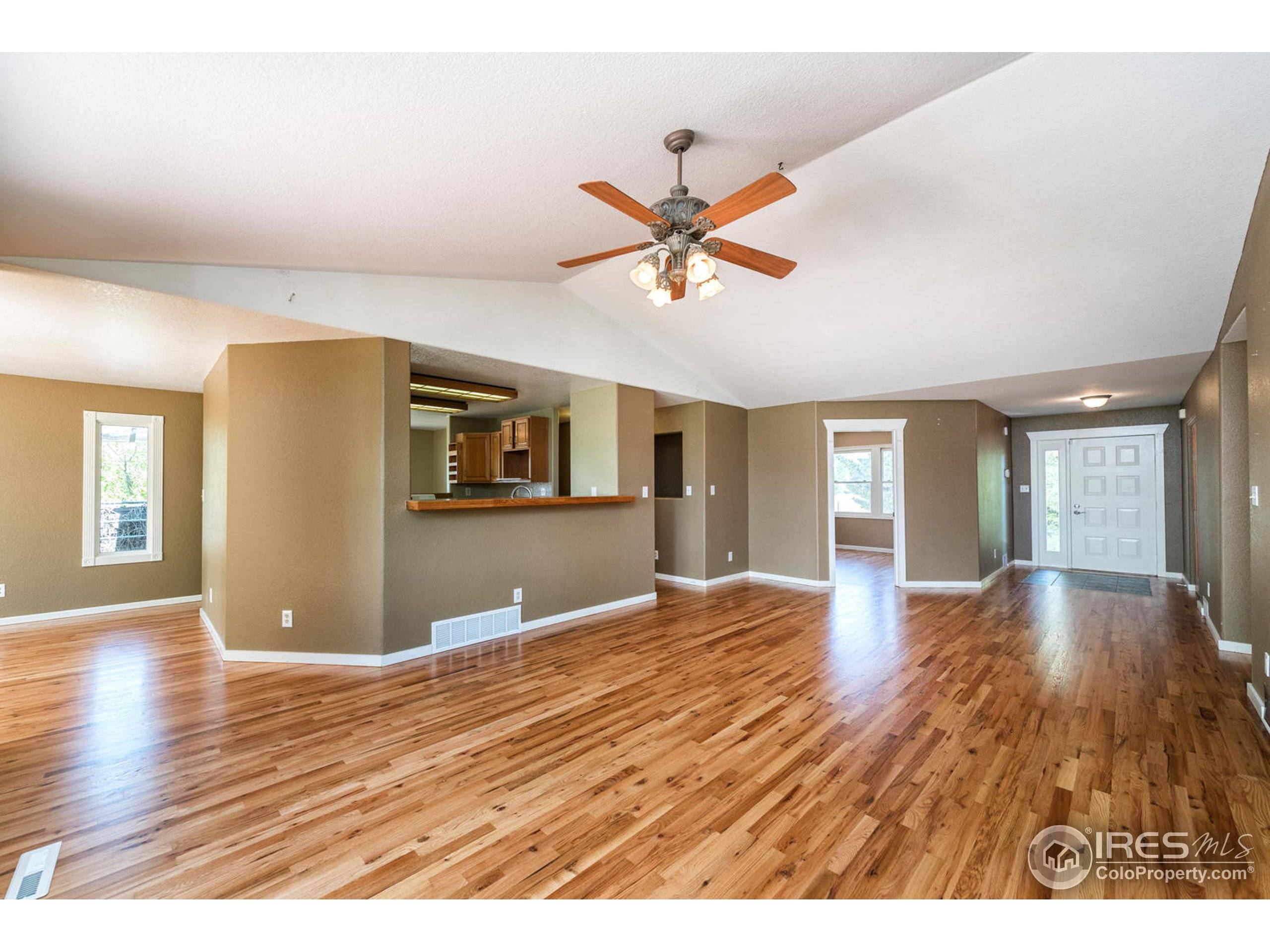 Niwot, CO 80503,6957 Peppertree Dr