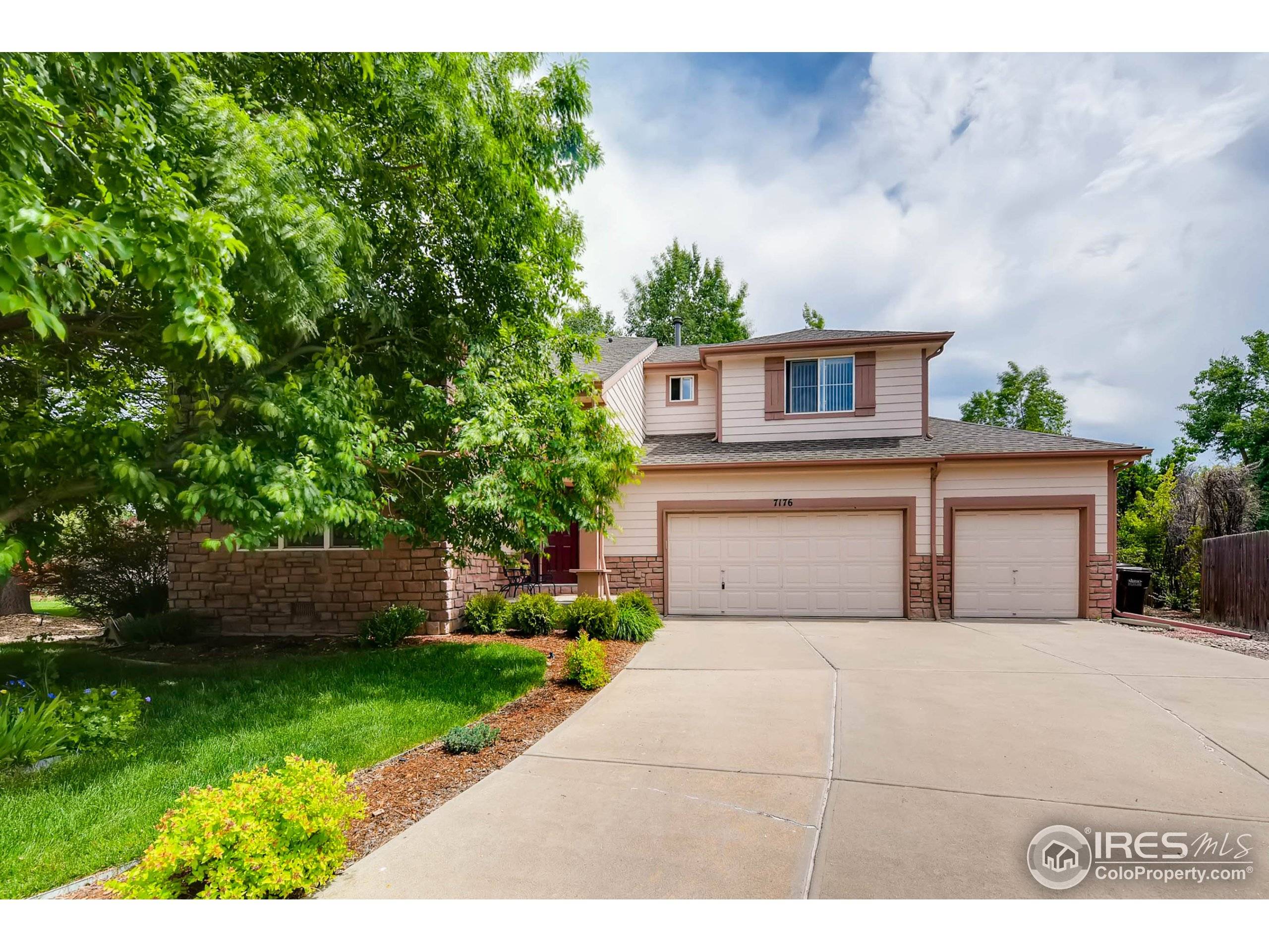 Niwot, CO 80503,7176 Burgundy Dr