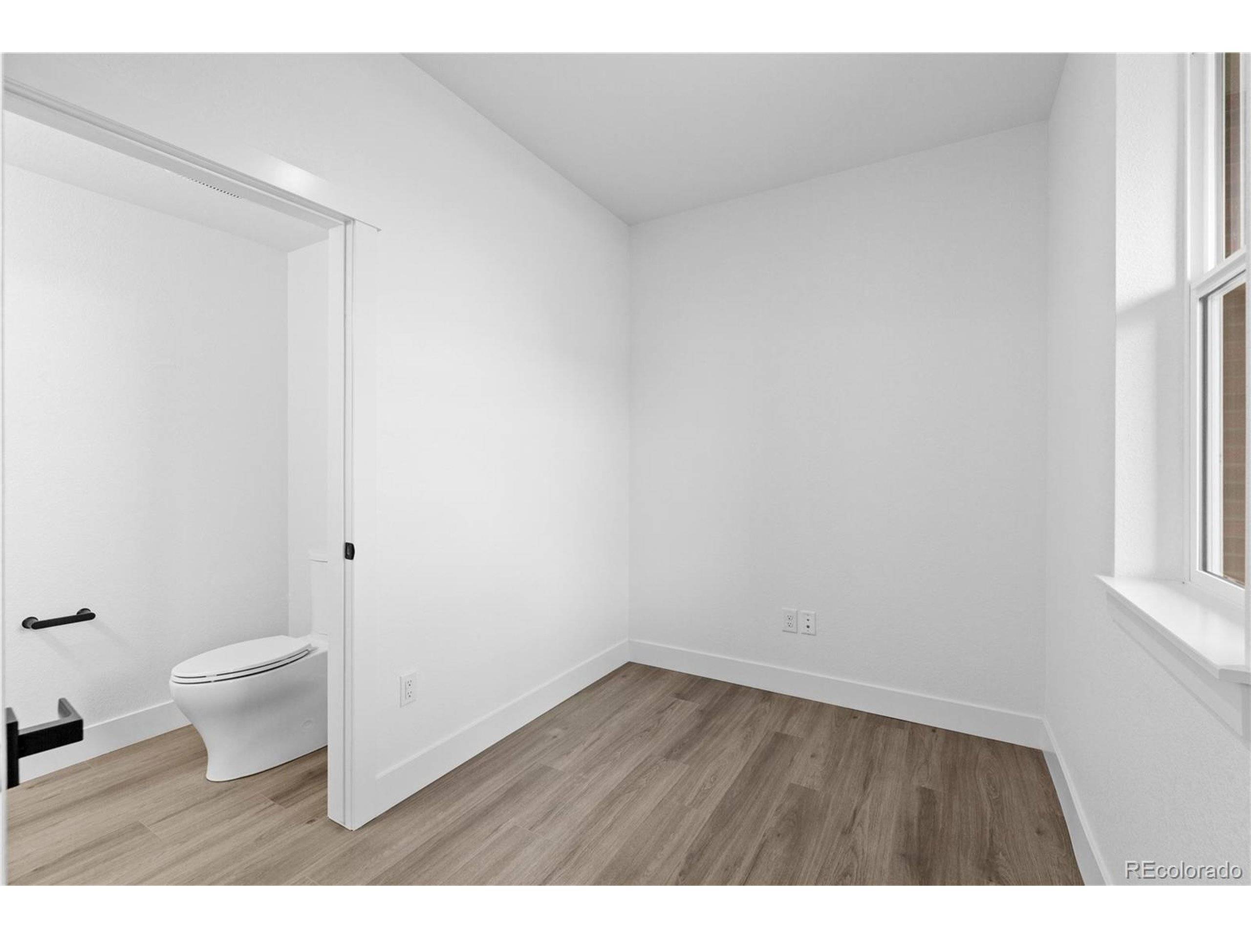 Broomfield, CO 80020,Address not disclosed