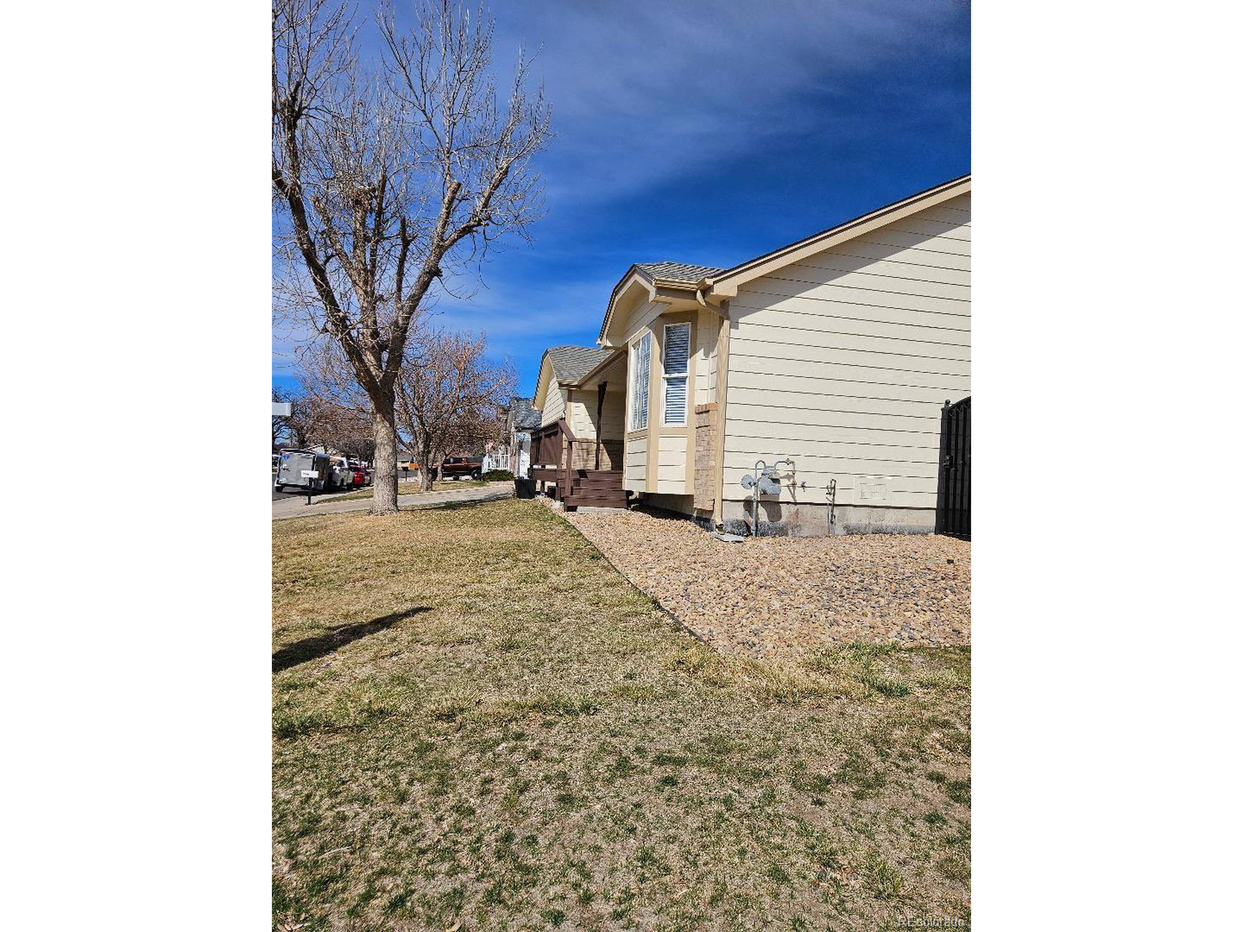 Aurora, CO 80011,808 Idalia St