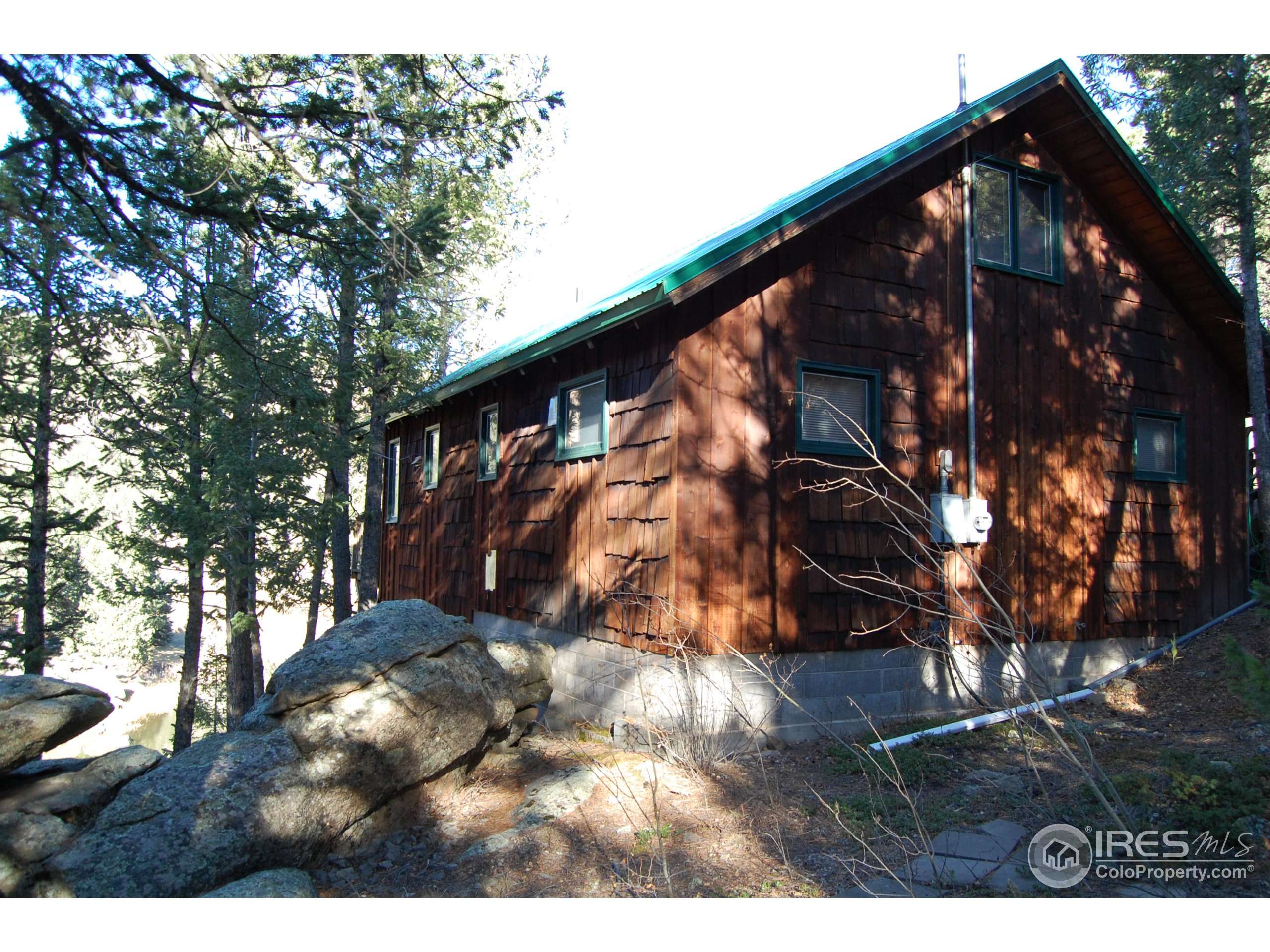 Lyons, CO 80540,741 Hickory Dr