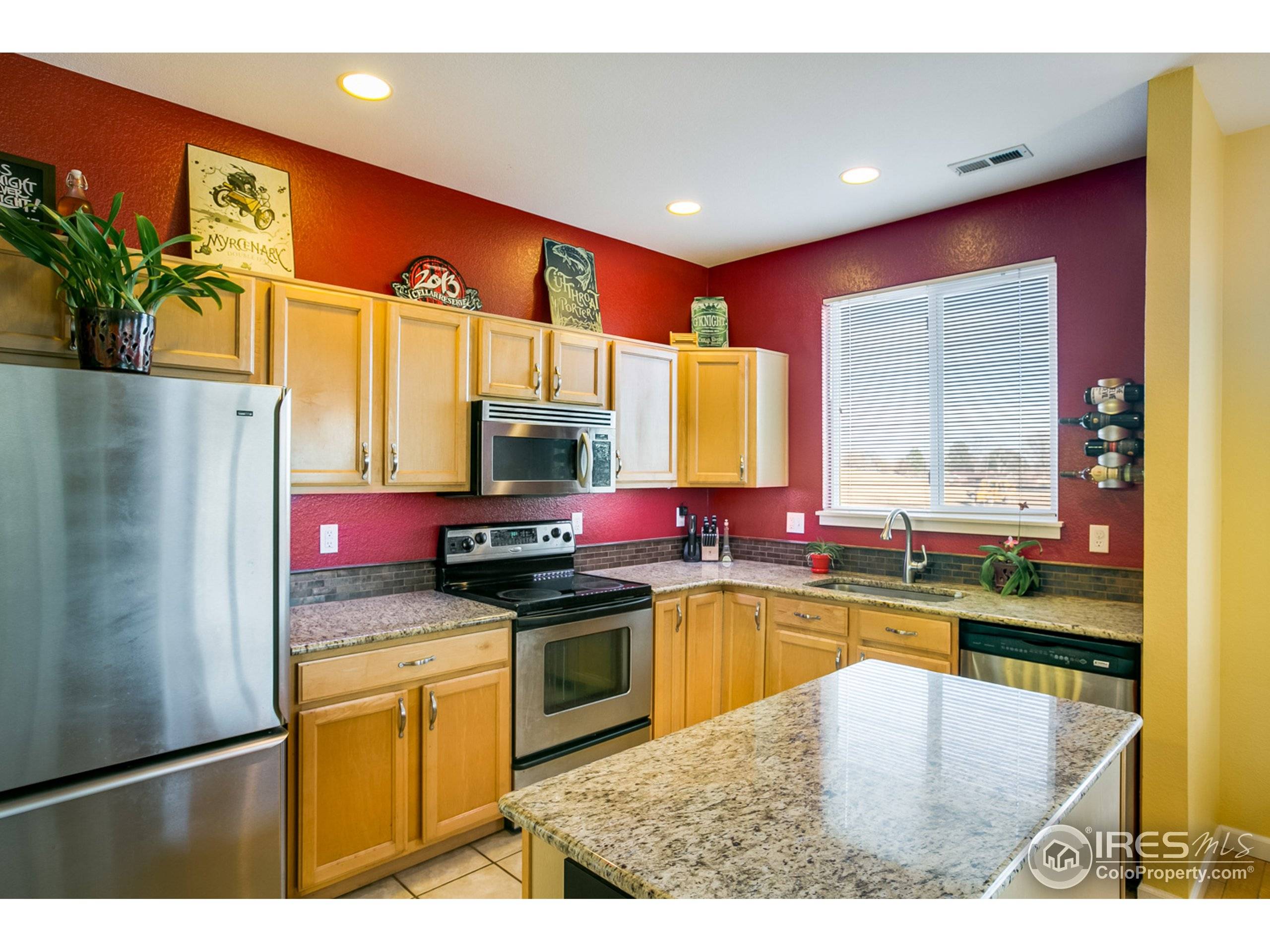 Longmont, CO 80503,714 Boxwood Ln