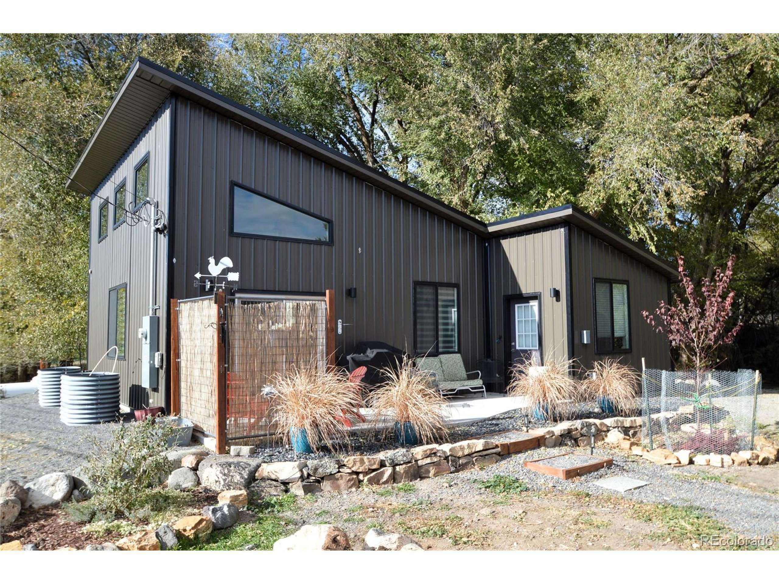 Cedaredge, CO 81413,165 NW 7th St