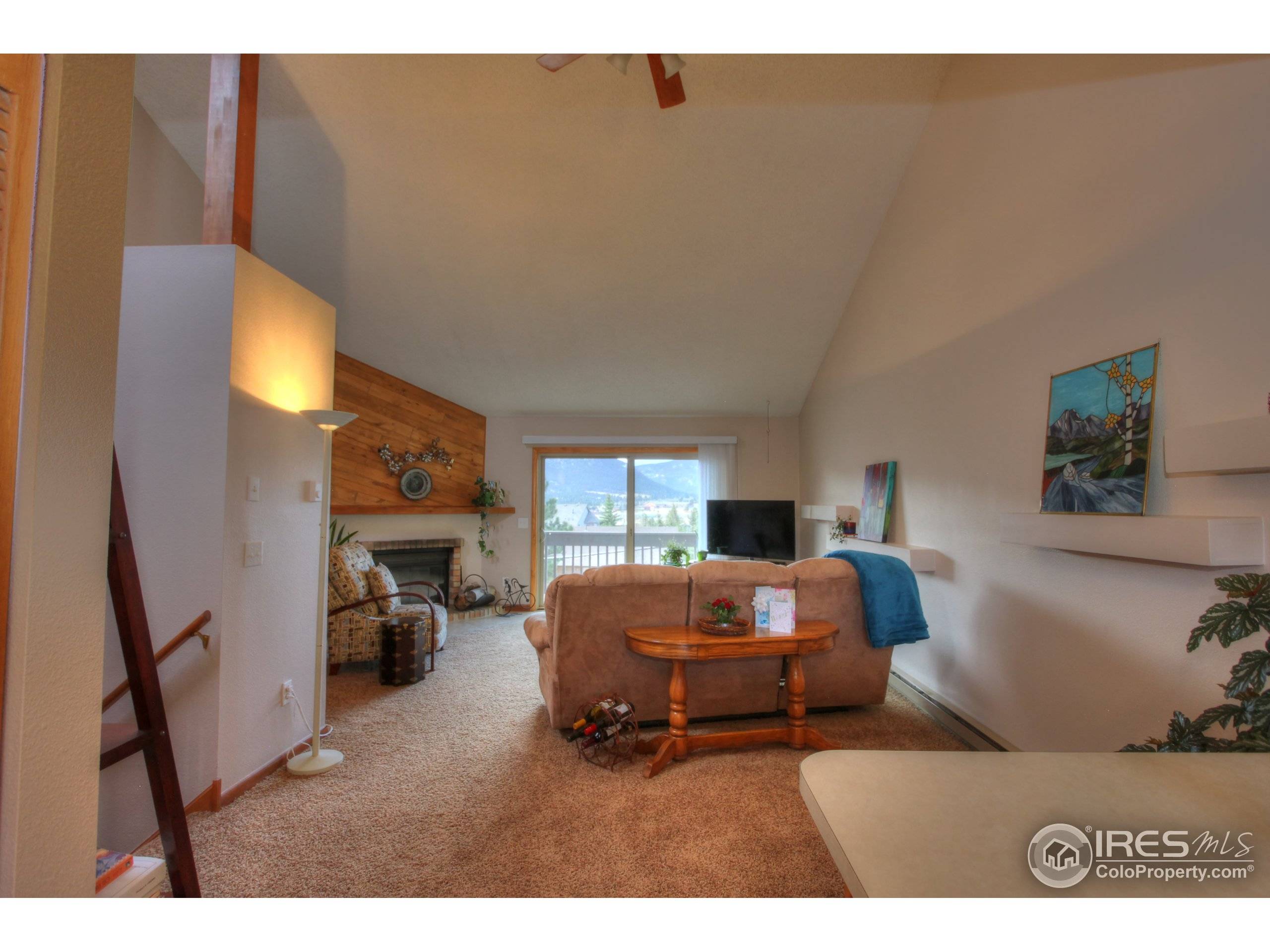 Estes Park, CO 80517,514 Grand Estates Dr #B4