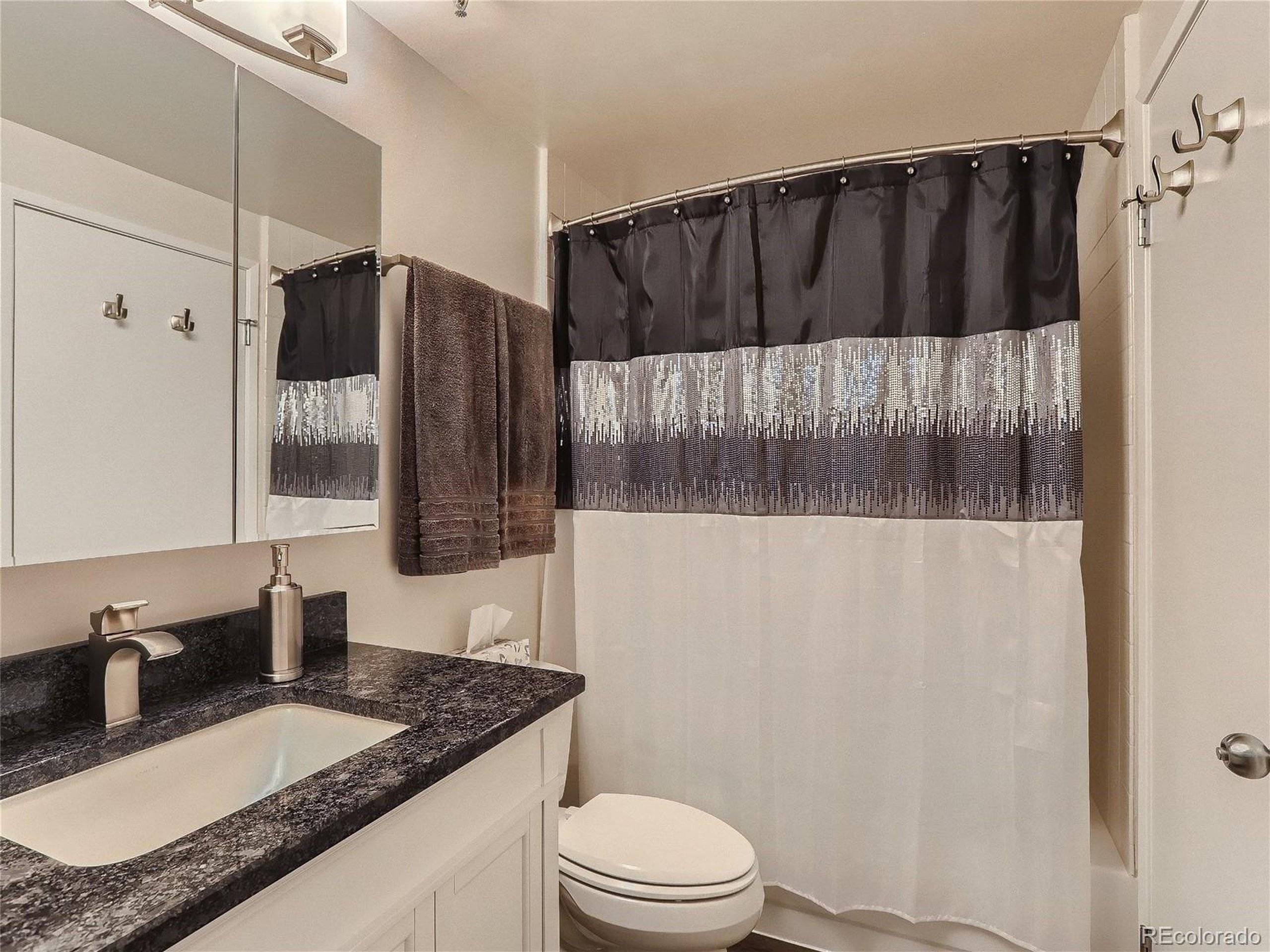 Denver, CO 80202,720 16th St #403