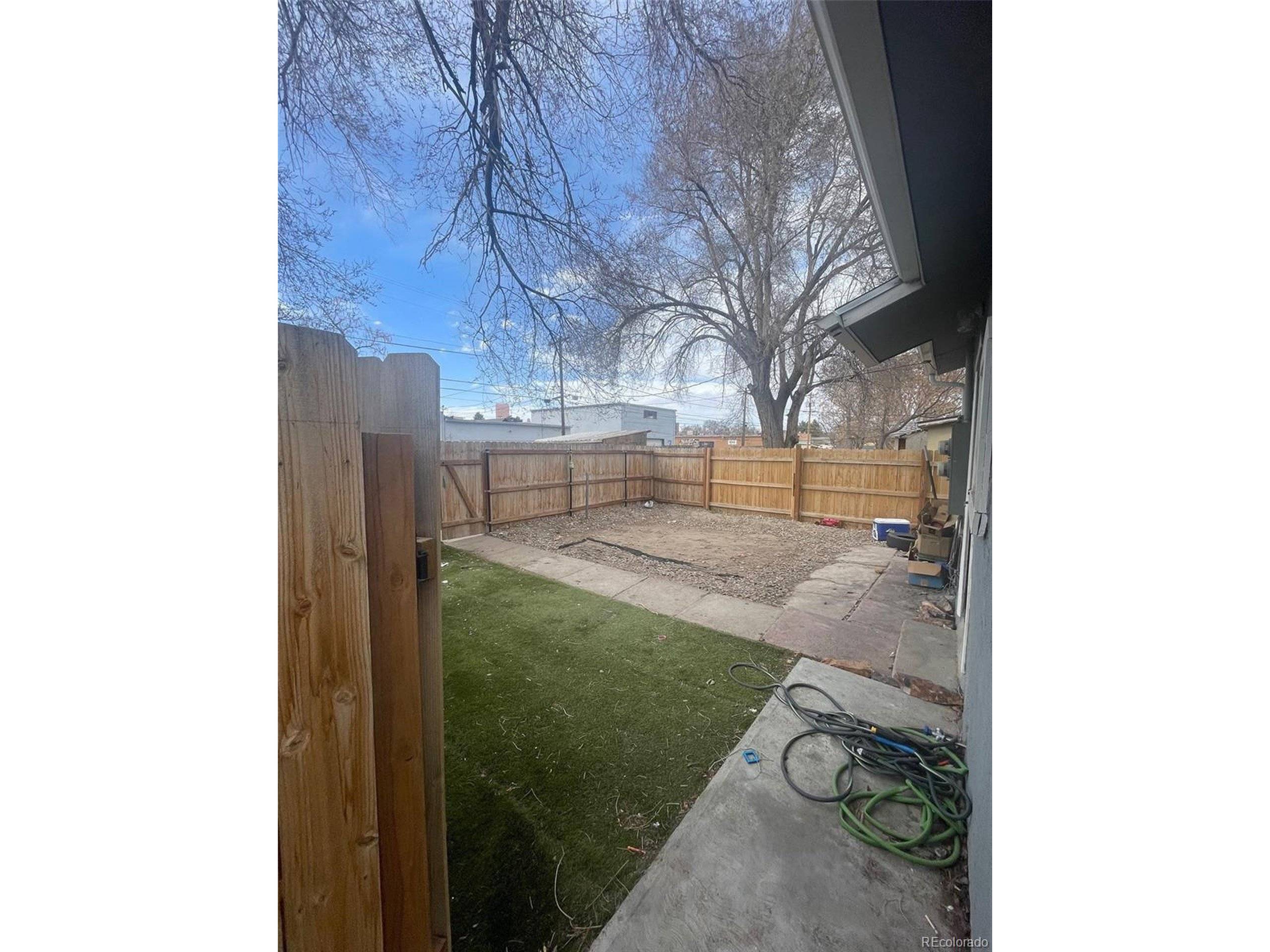 Pueblo, CO 81004,1221 E Abriendo