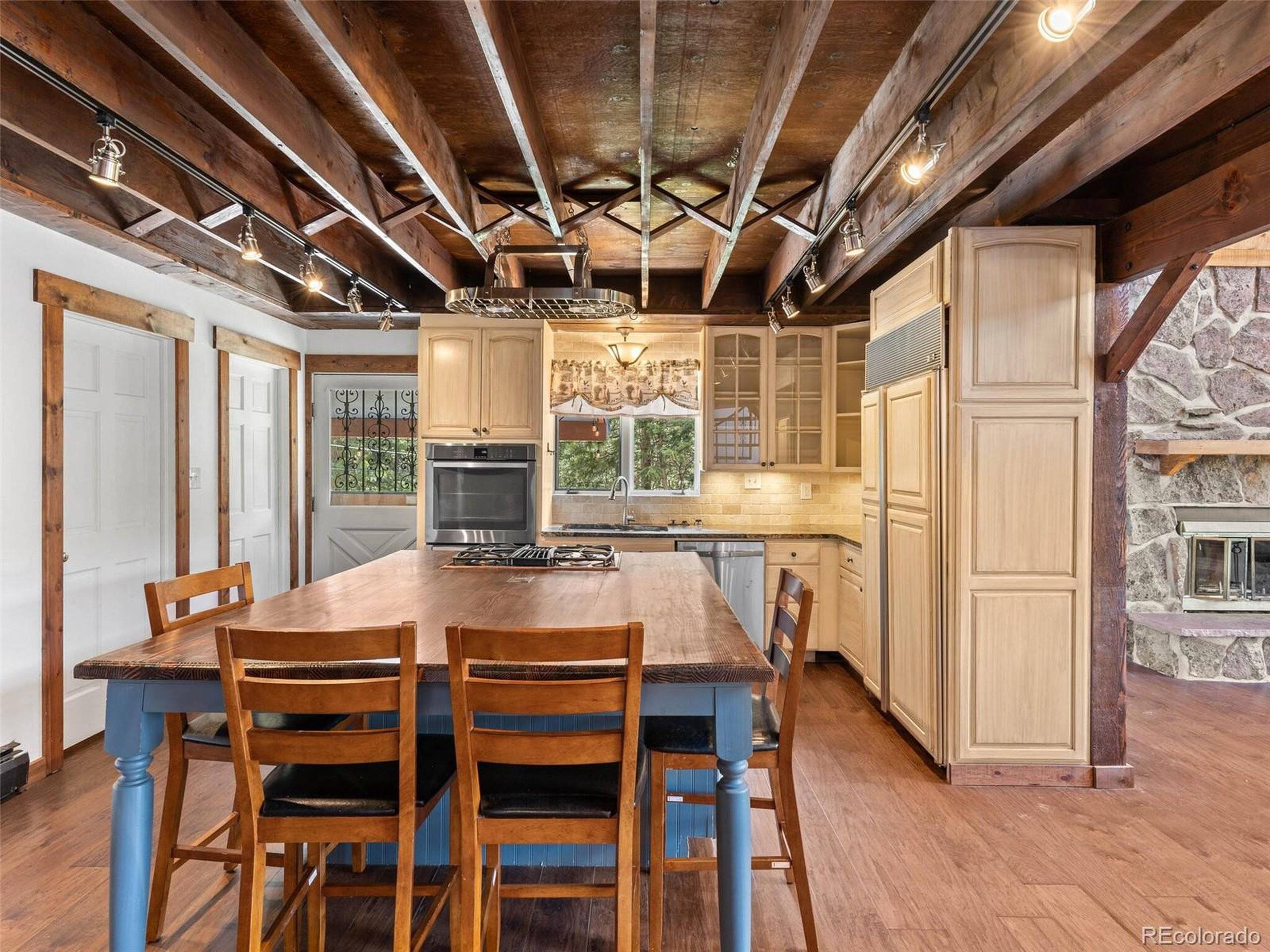 Evergreen, CO 80439,4070 S Skyline Dr
