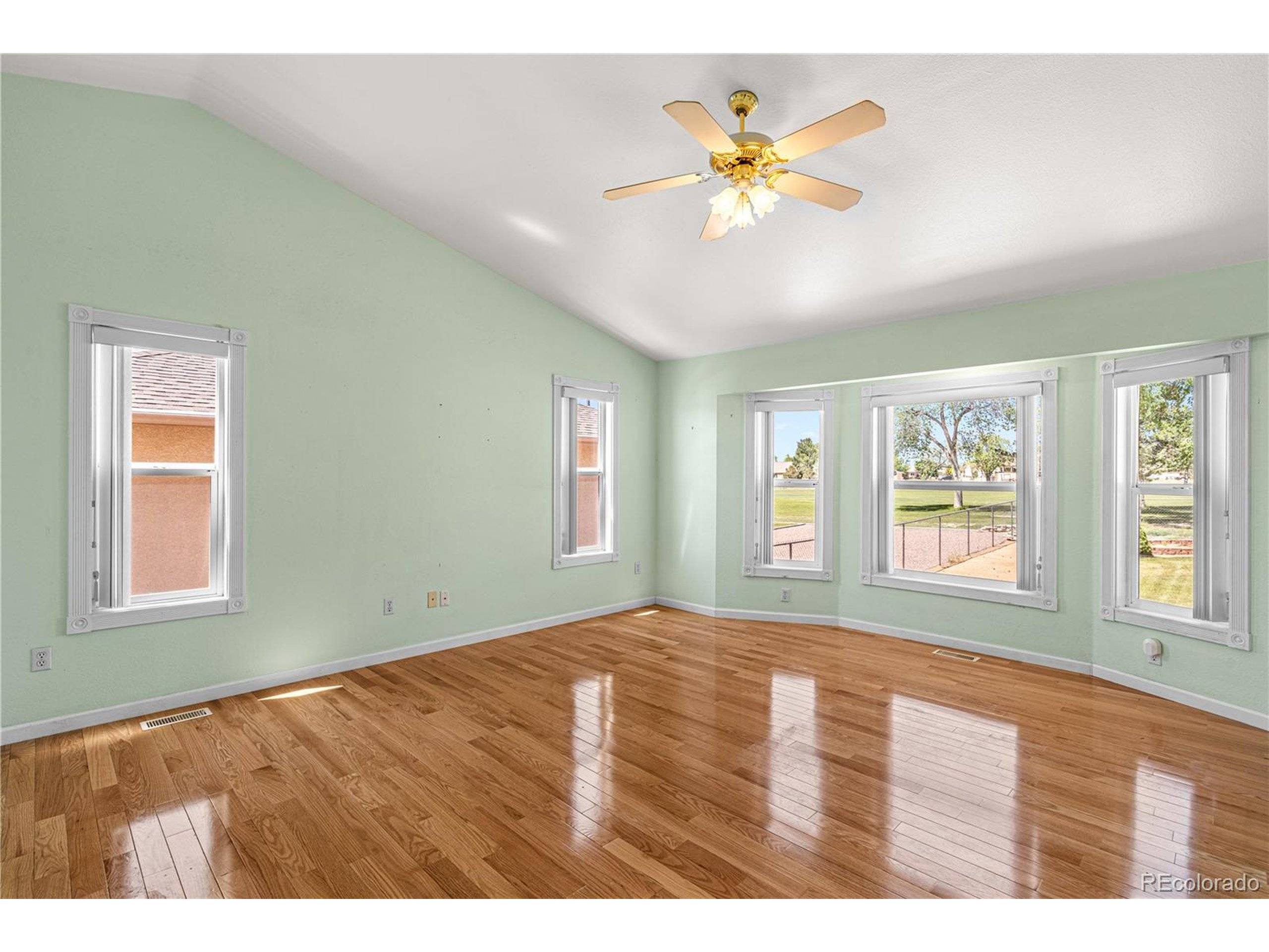 Pueblo, CO 81007,465 W Palmer Lake Dr