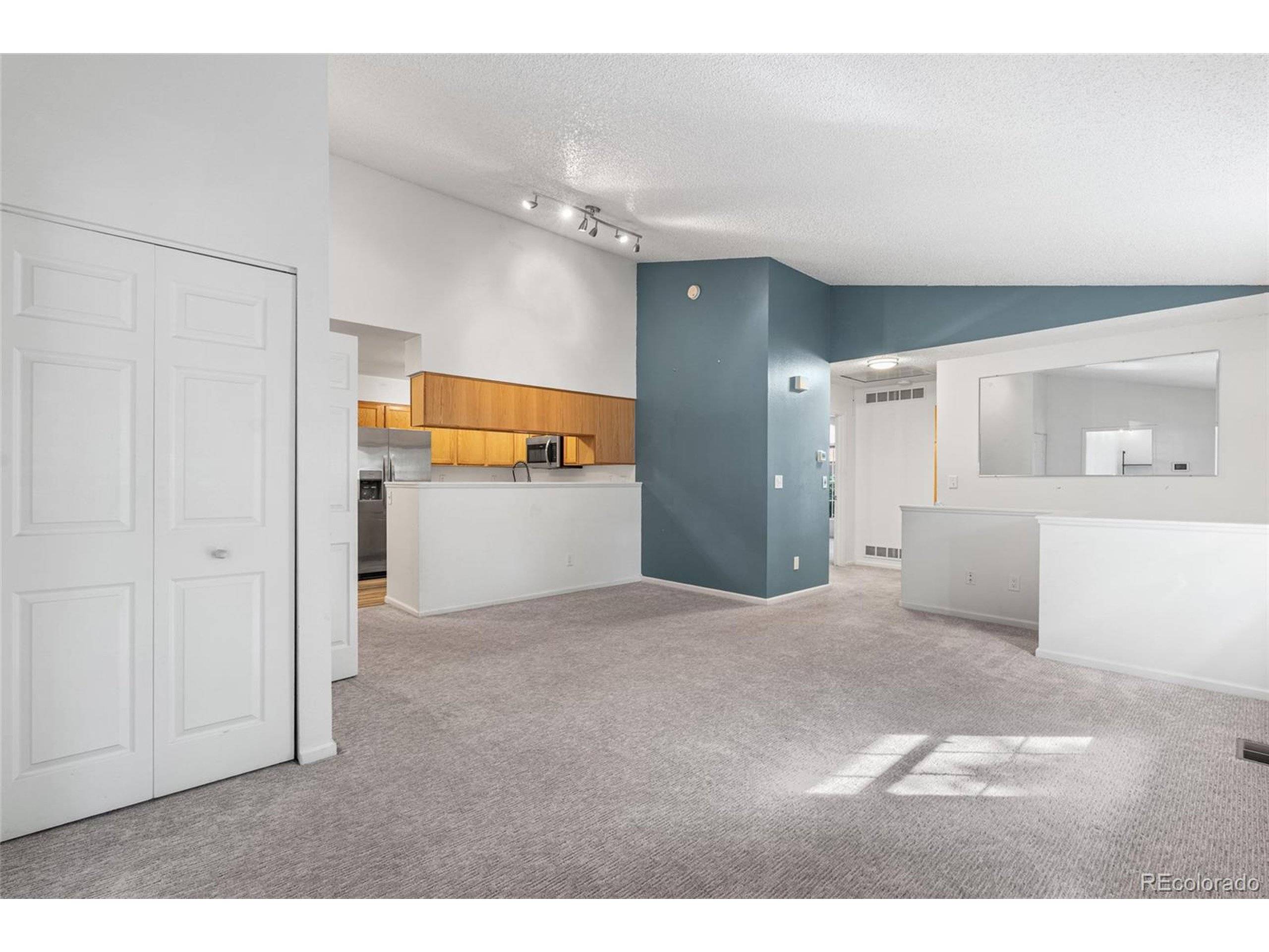 Lakewood, CO 80227,5898 W Asbury Pl