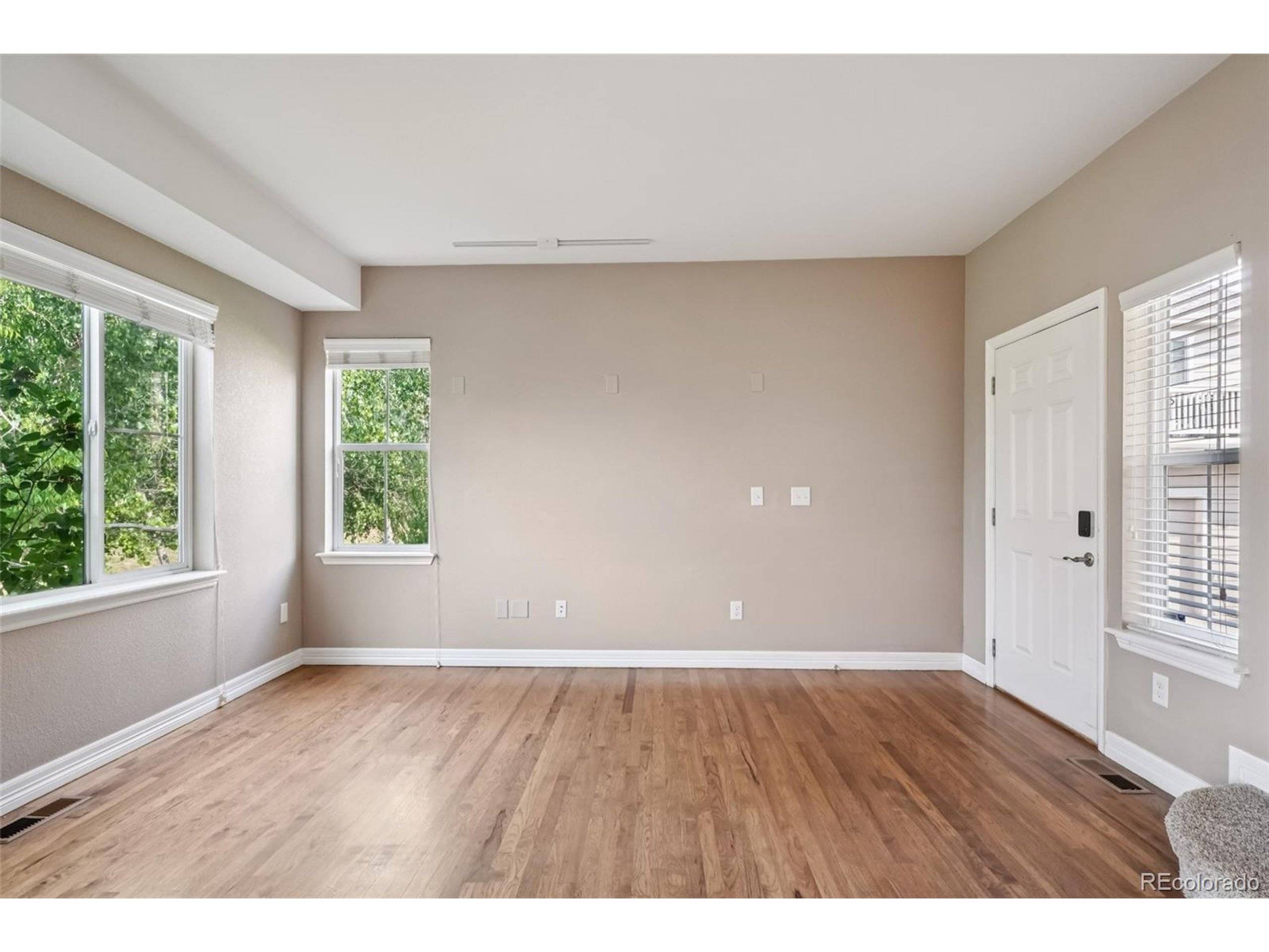 Thornton, CO 80241,12921 Grant Cir #B