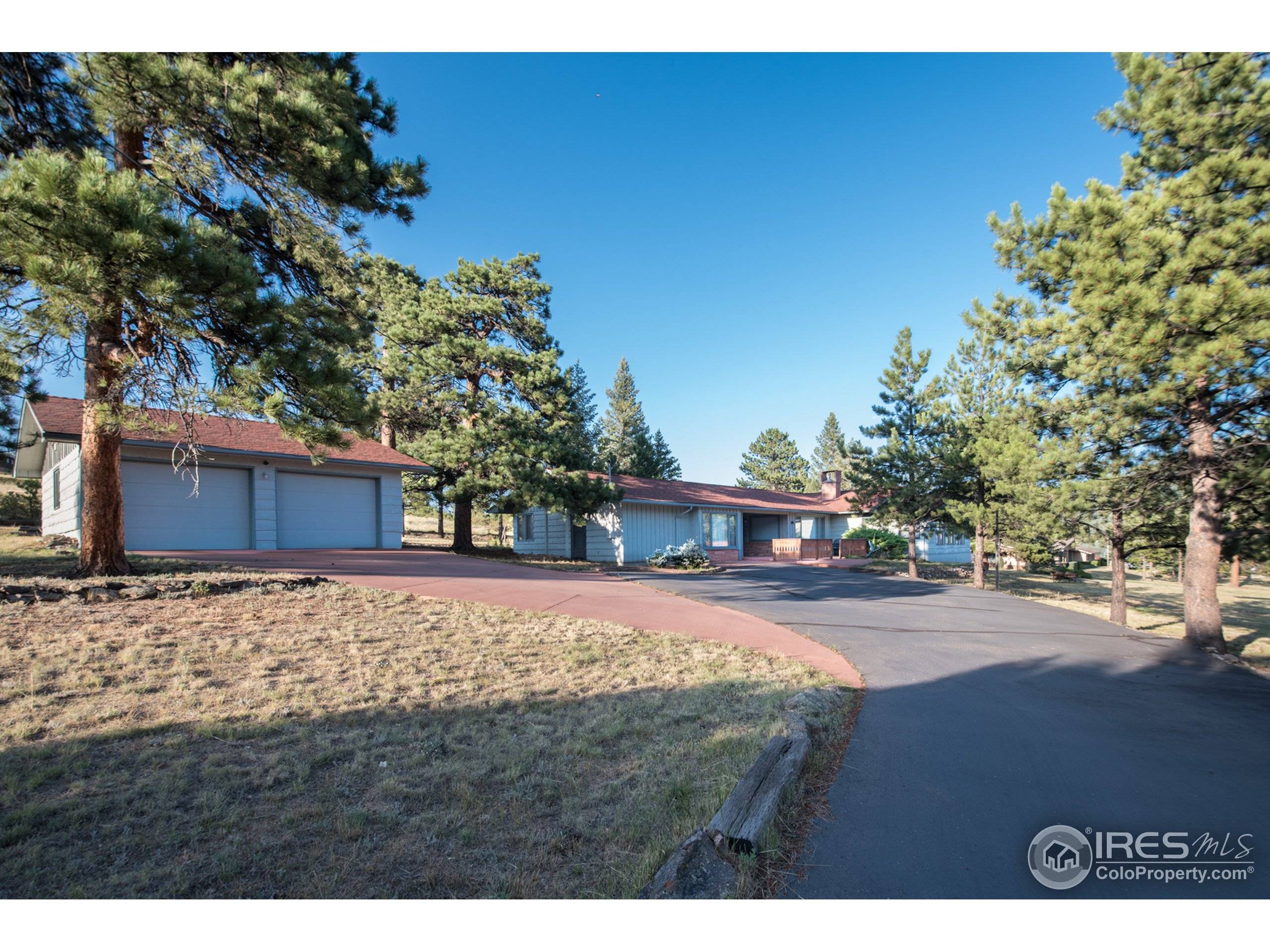 Estes Park, CO 80517,641 Longs Dr