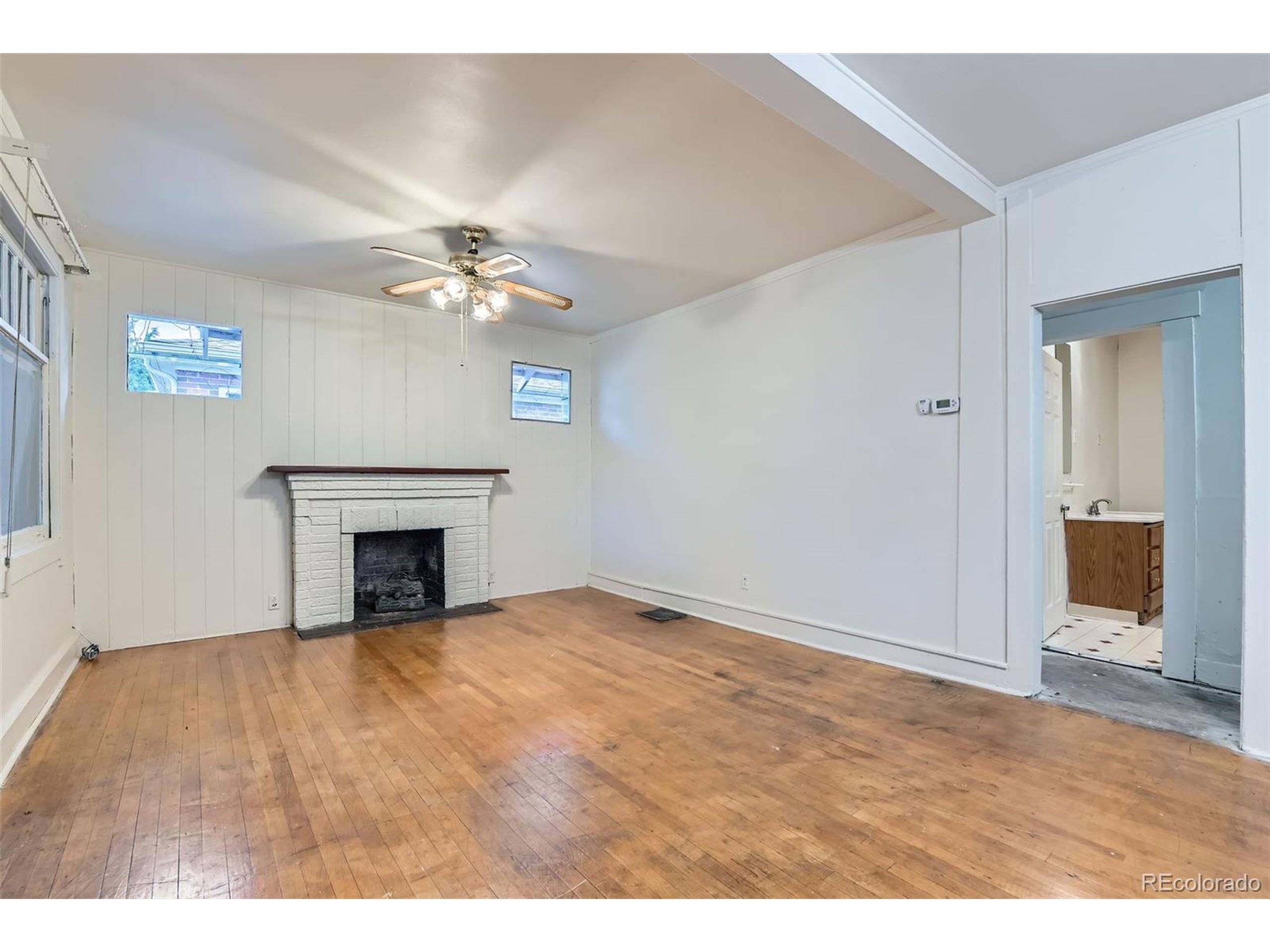 Denver, CO 80207,2866 Bellaire St