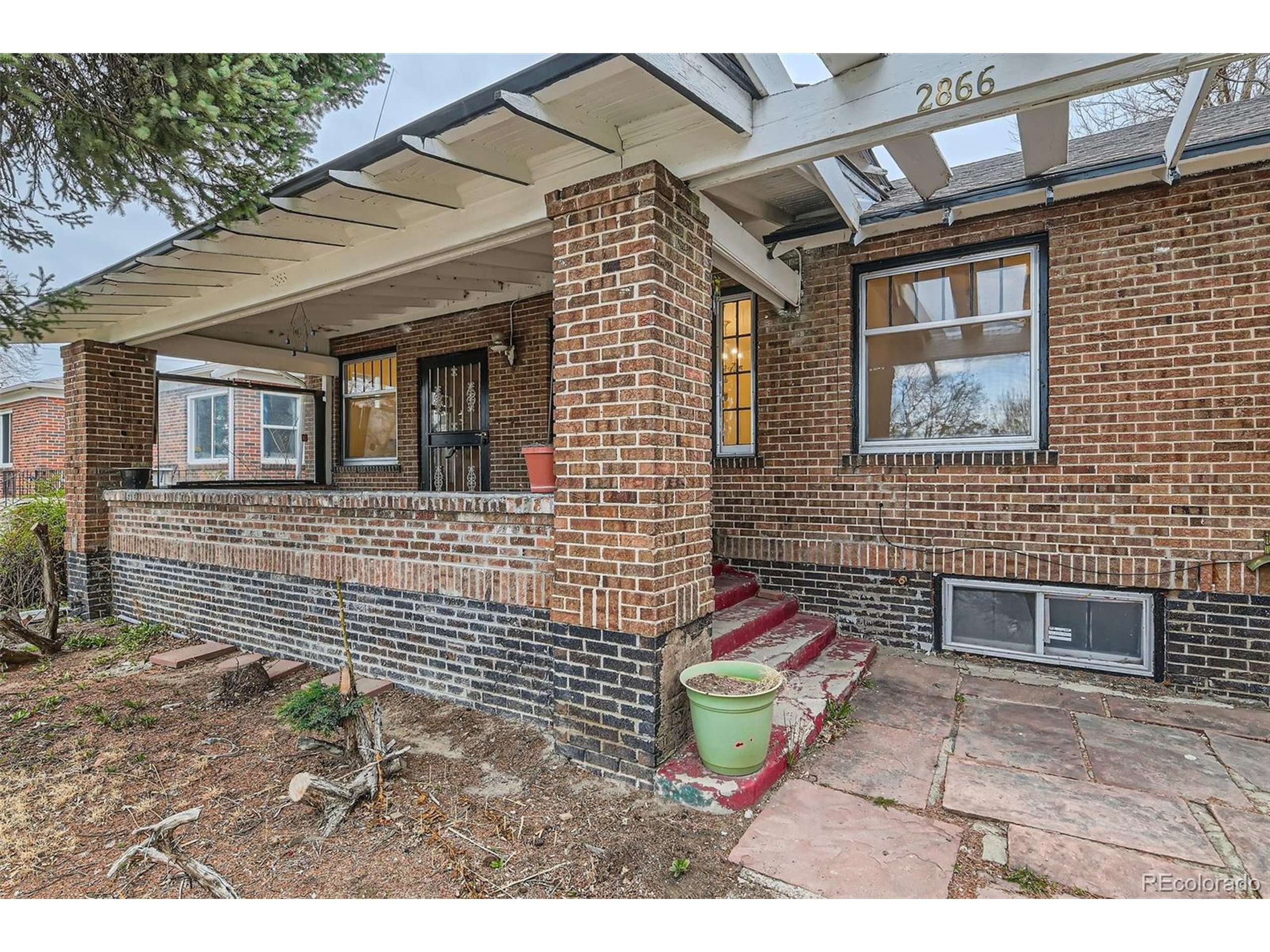 Denver, CO 80207,2866 Bellaire St