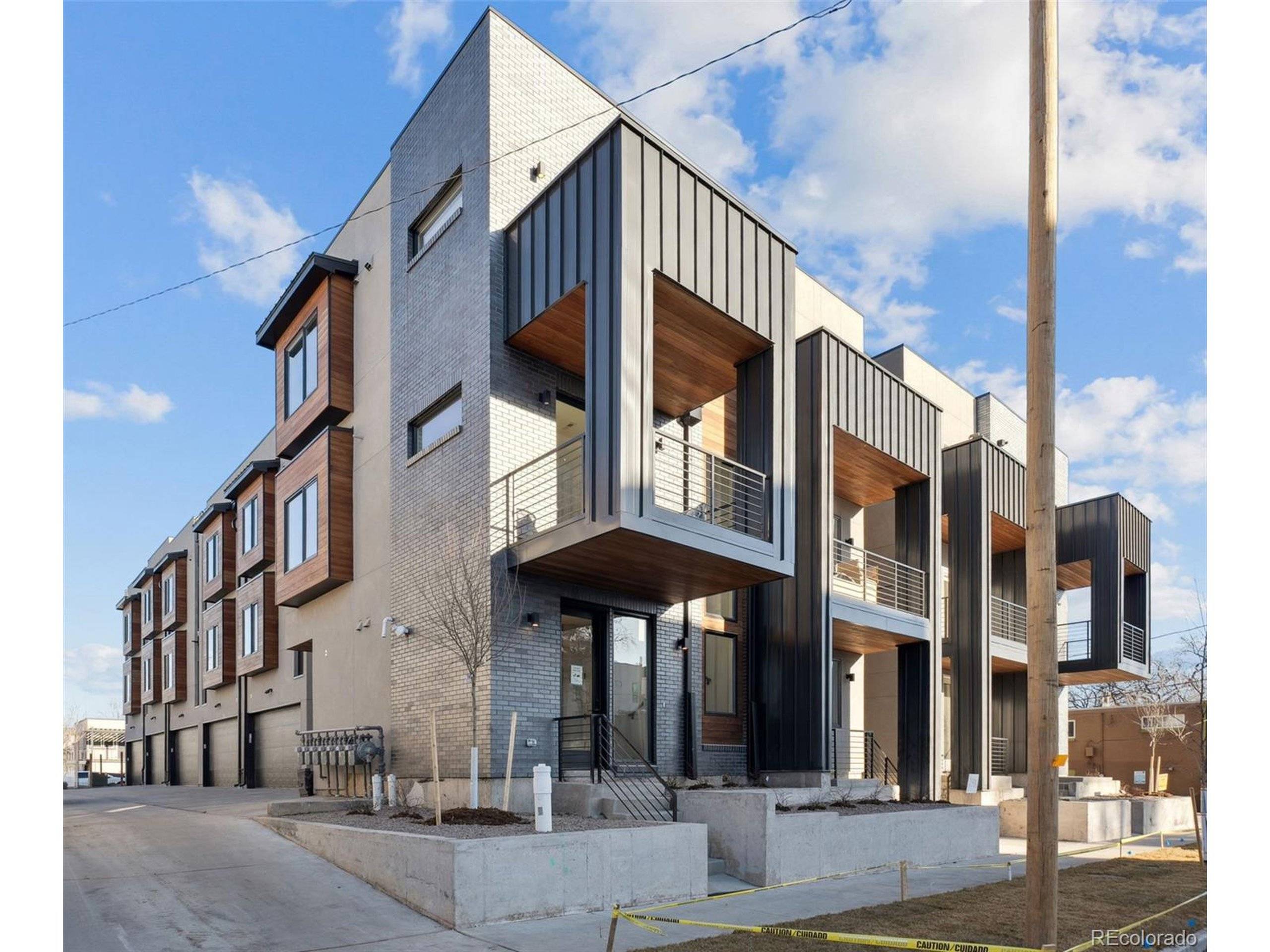 Denver, CO 80211,2330 Eliot St #2