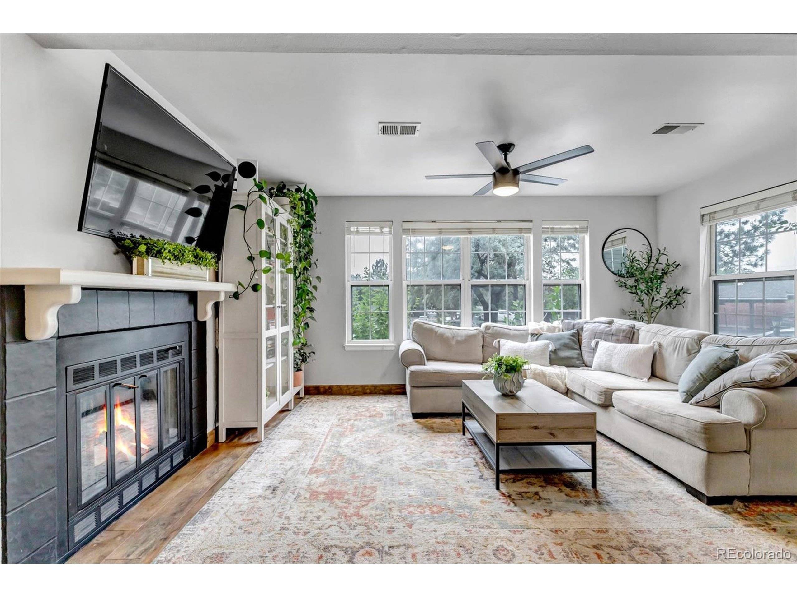 Centennial, CO 80112,6711 S Ivy Way #A2