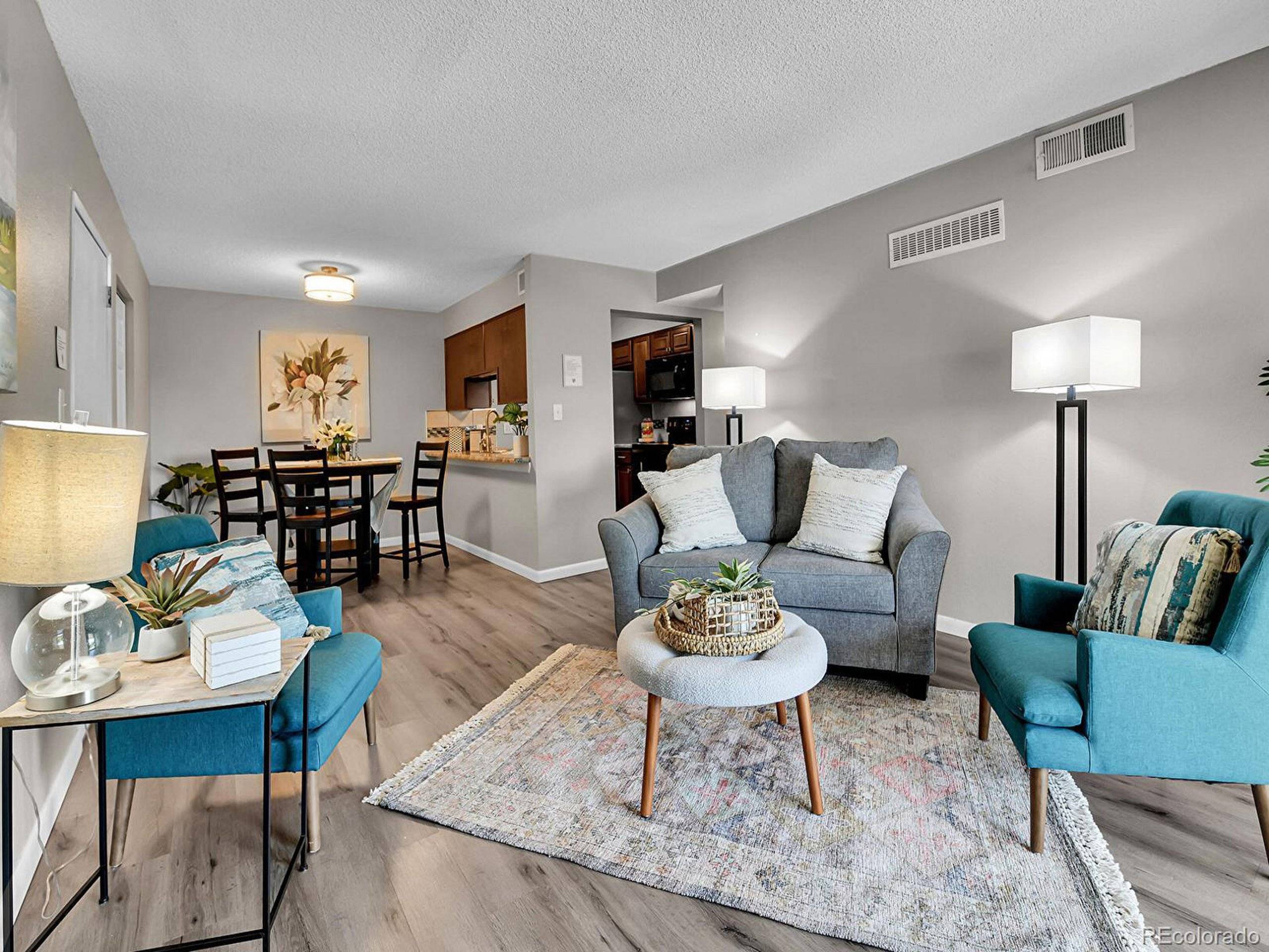 Lakewood, CO 80228,579 Wright St #307