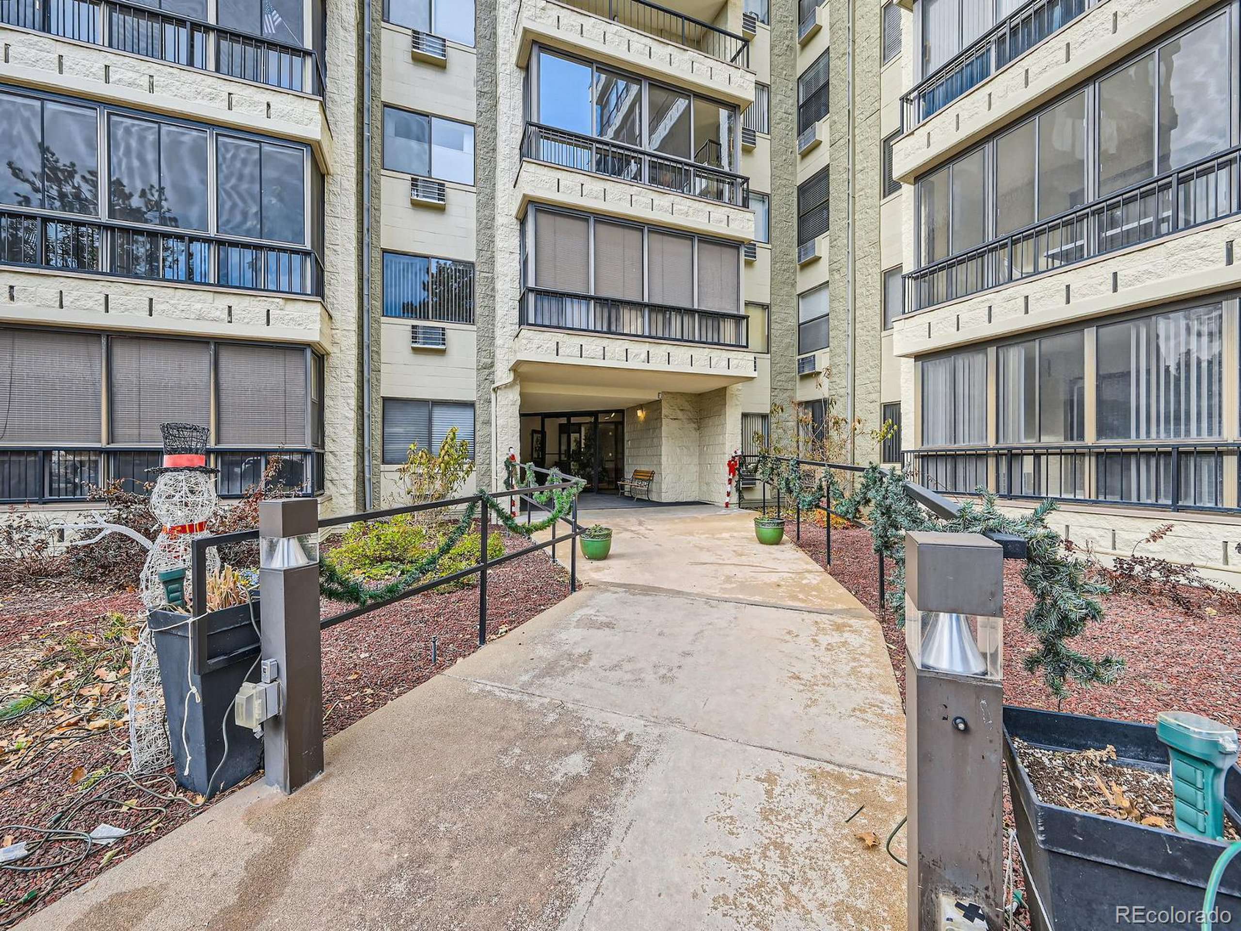 Aurora, CO 80014,13961 E Marina Dr #205