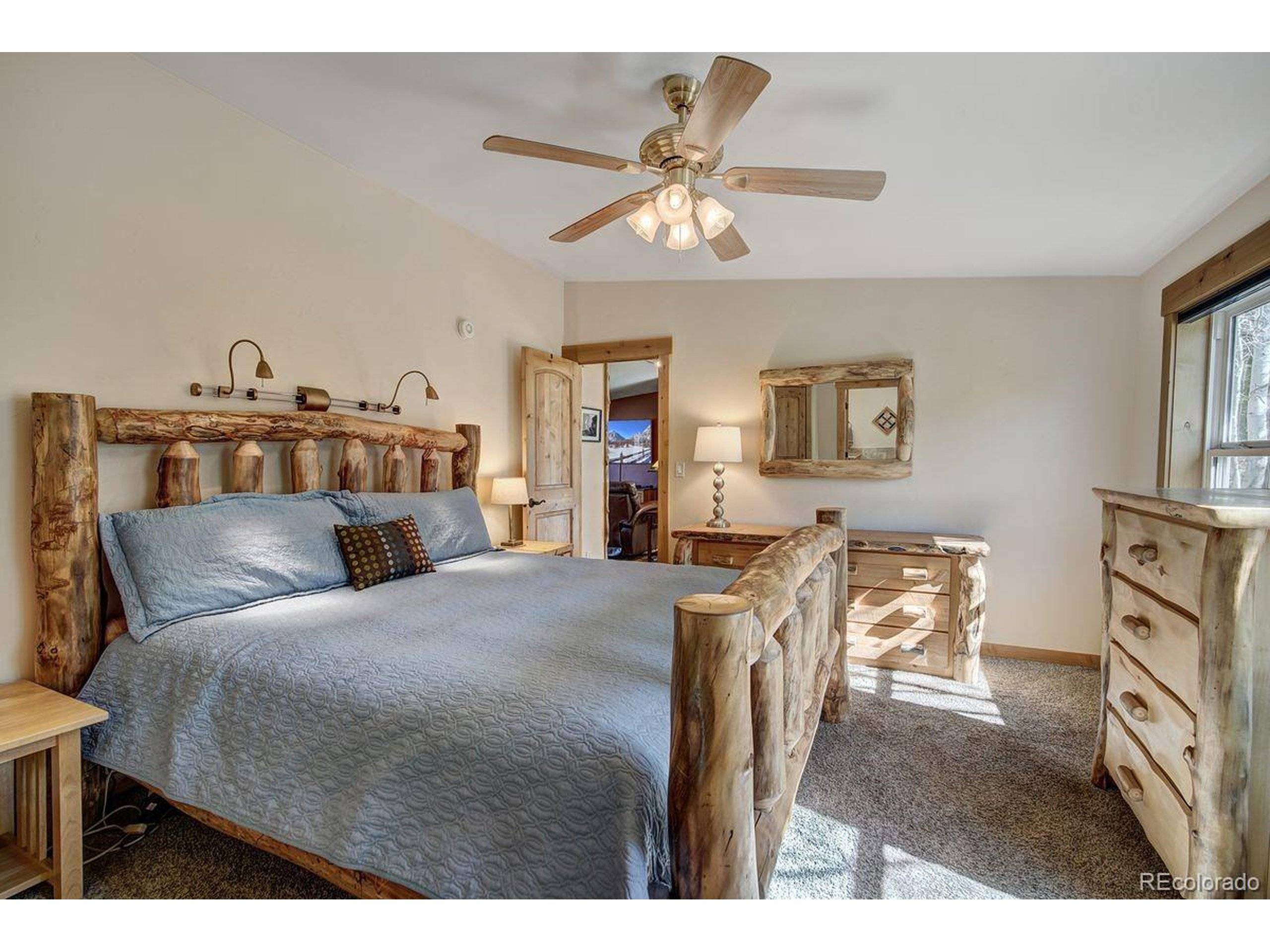 Silverthorne, CO 80498,379 Hummingbird Cir