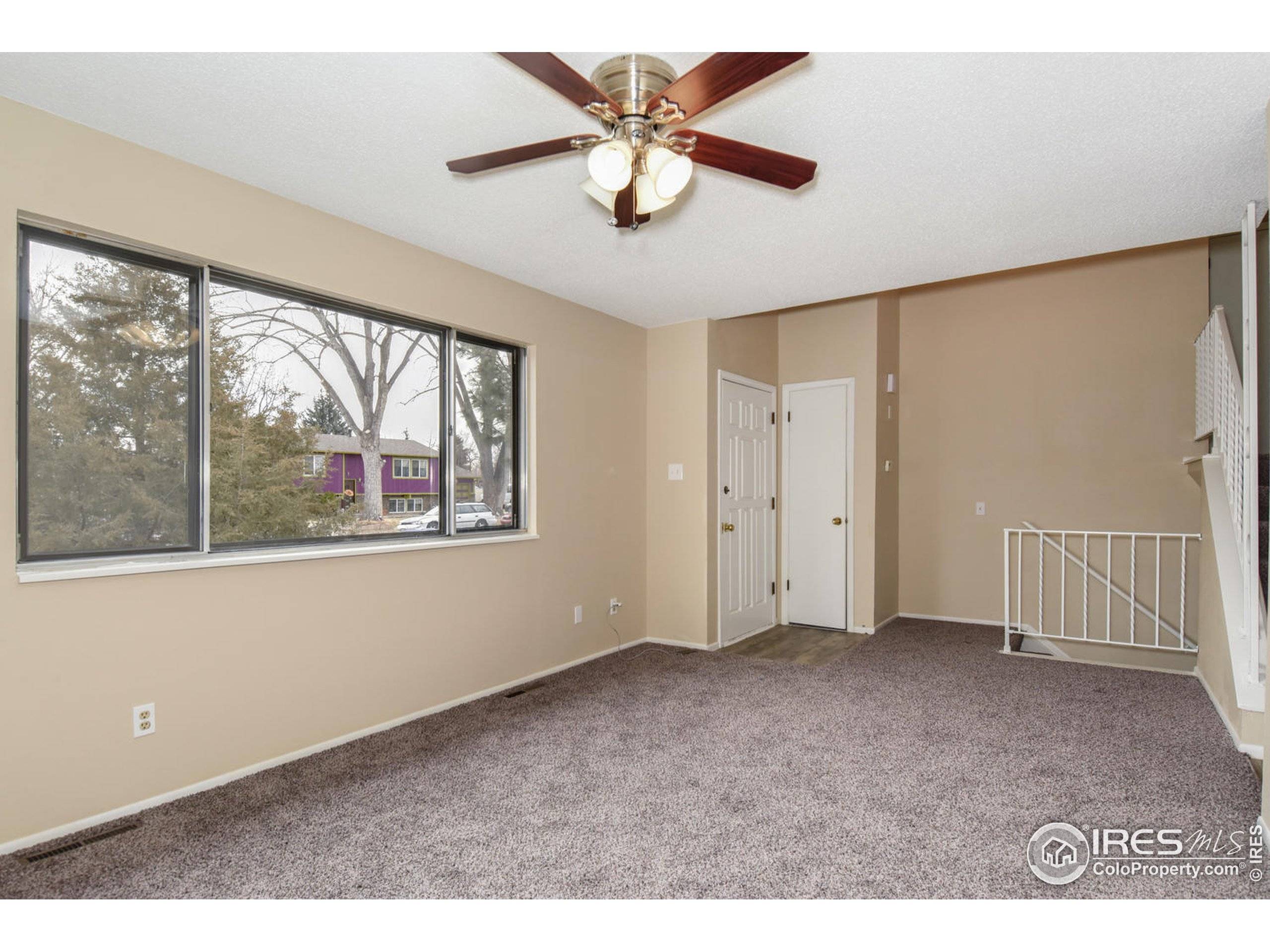 Longmont, CO 80504,727 Mount Evans St