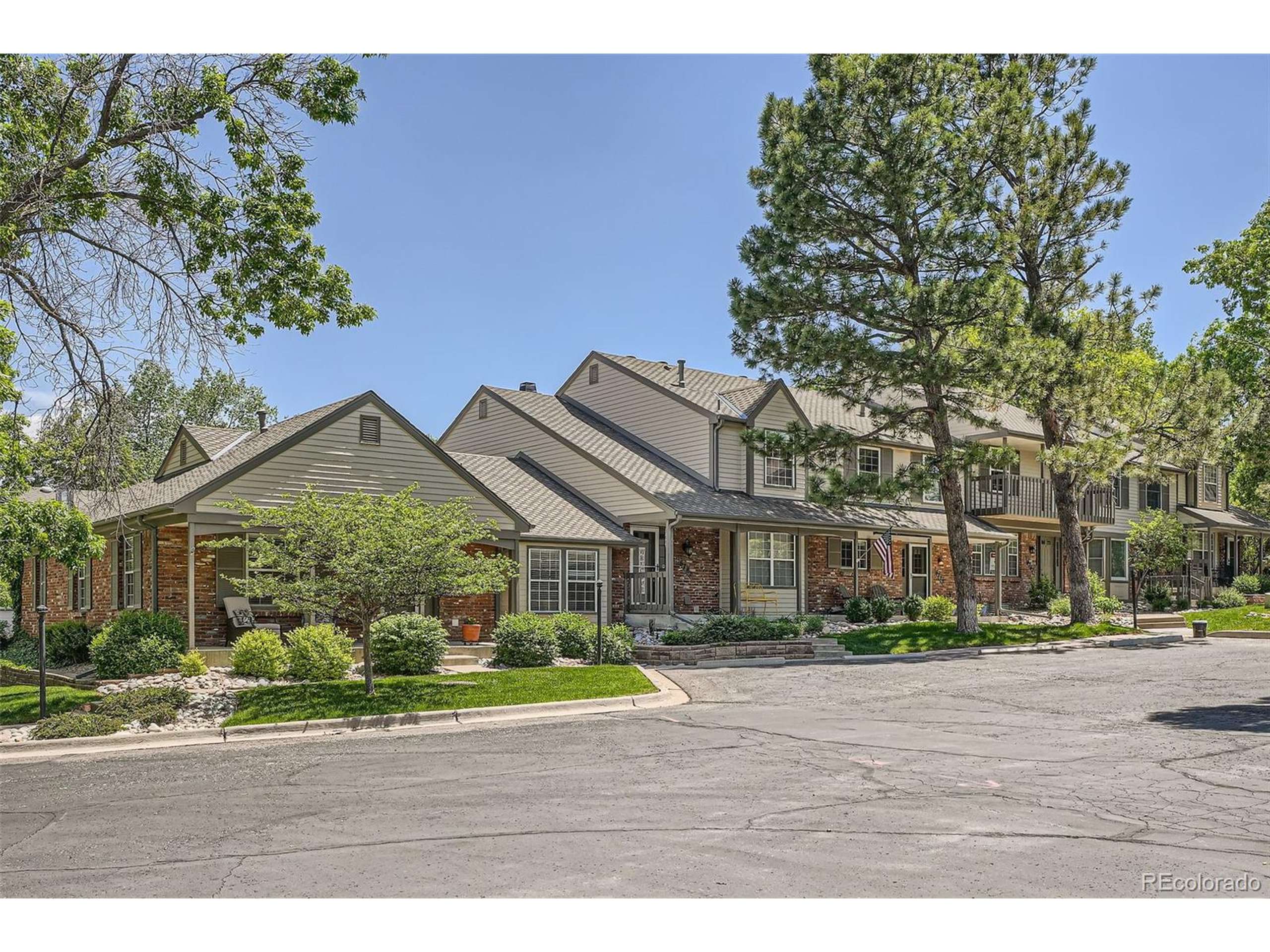 Centennial, CO 80112,6792 E Briarwood Dr