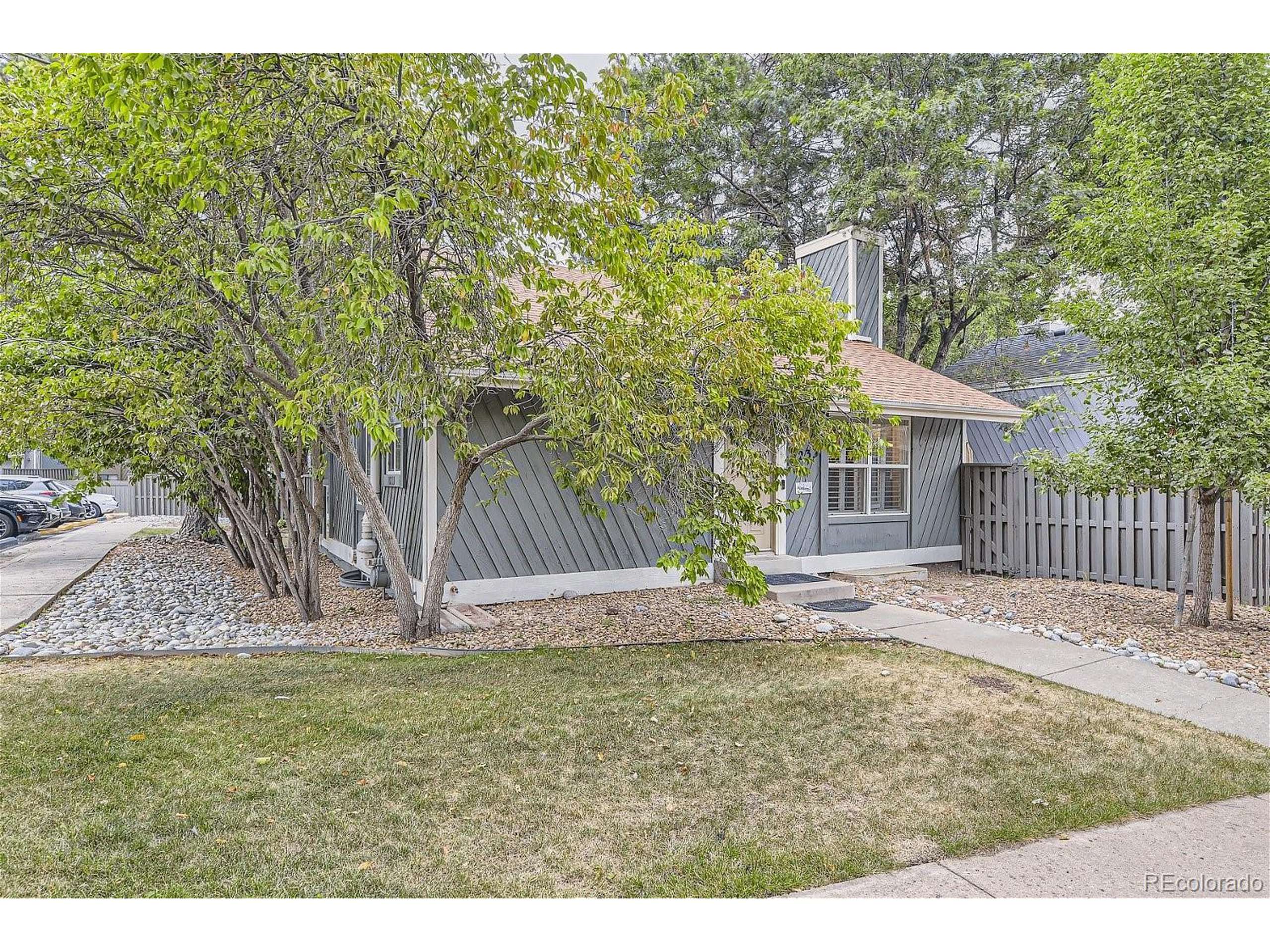 Englewood, CO 80111,10233 E Peakview Ave