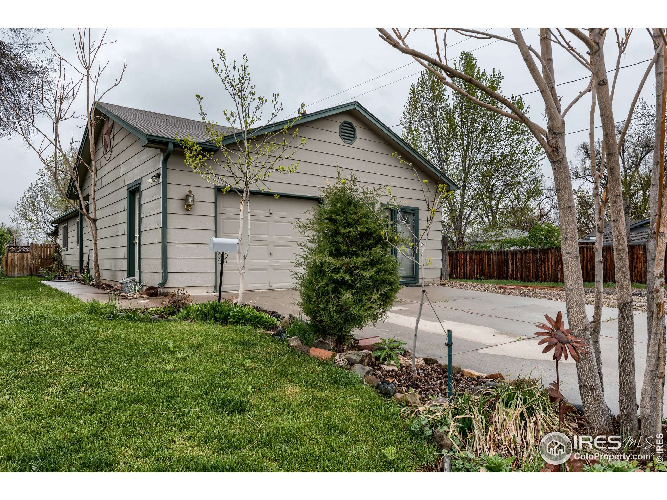 Loveland, CO 80537,821 N Franklin Ave