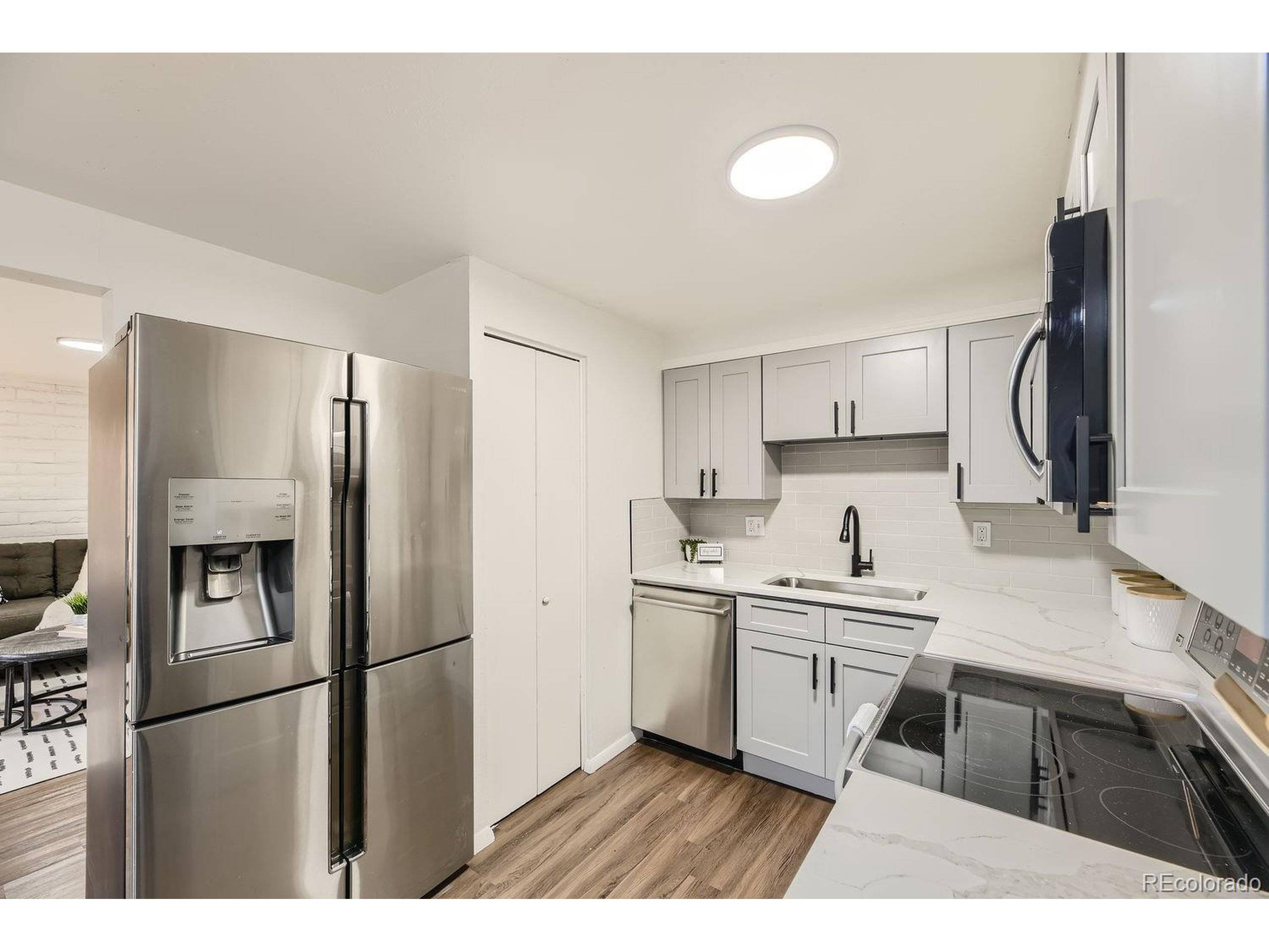 Denver, CO 80247,875 S Quebec St #28