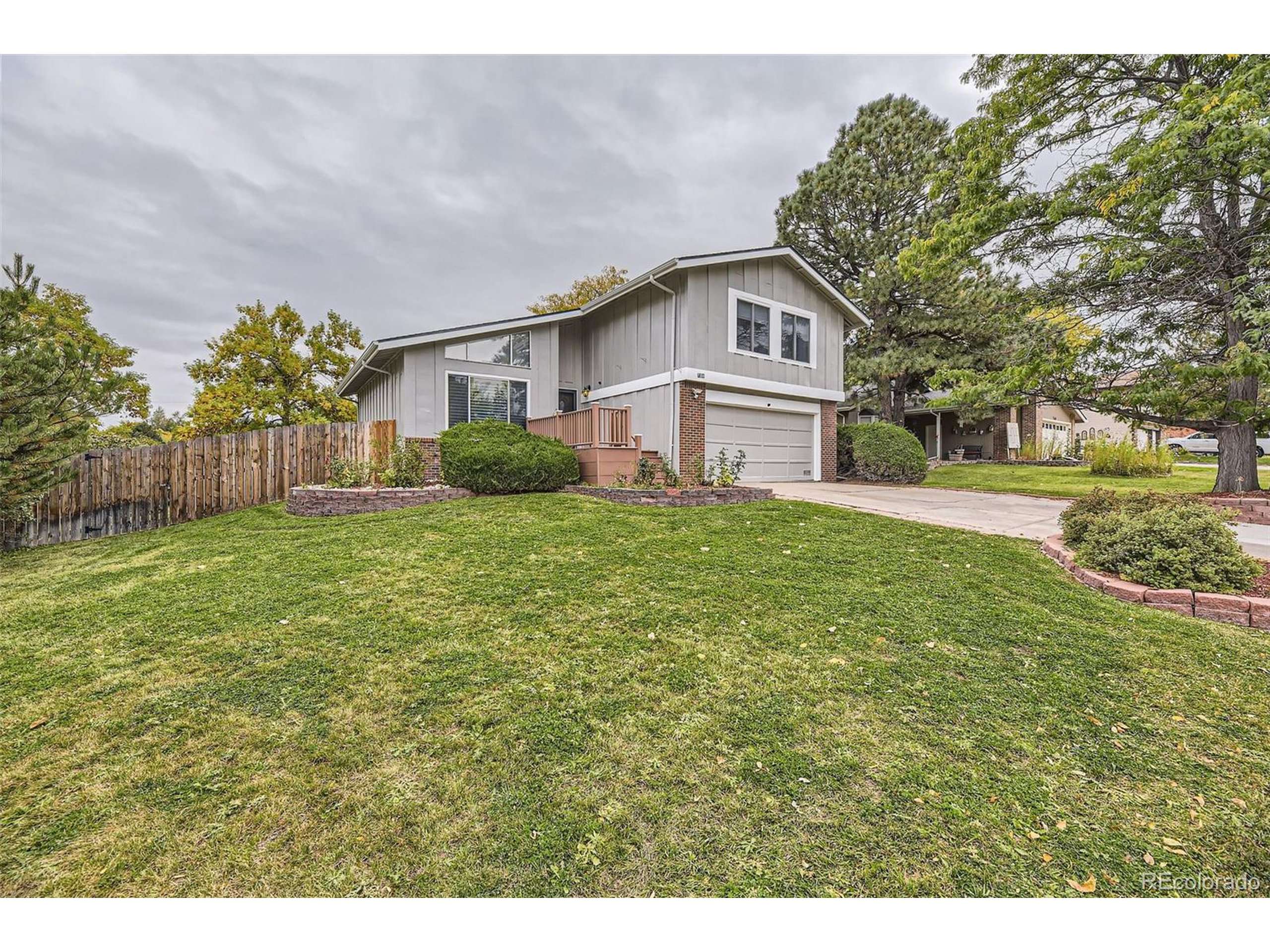 Littleton, CO 80120,7358 S Ridgeview Dr