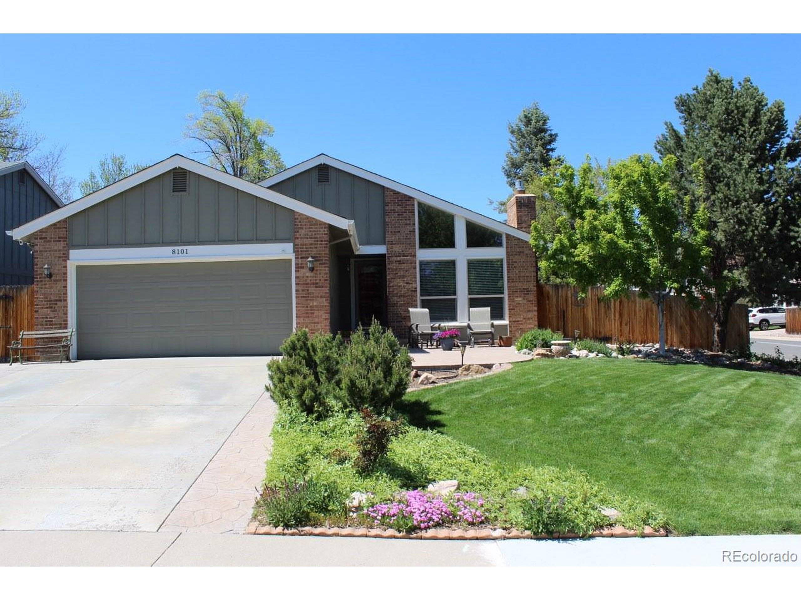 Littleton, CO 80127,8101 S San Juan Range Rd