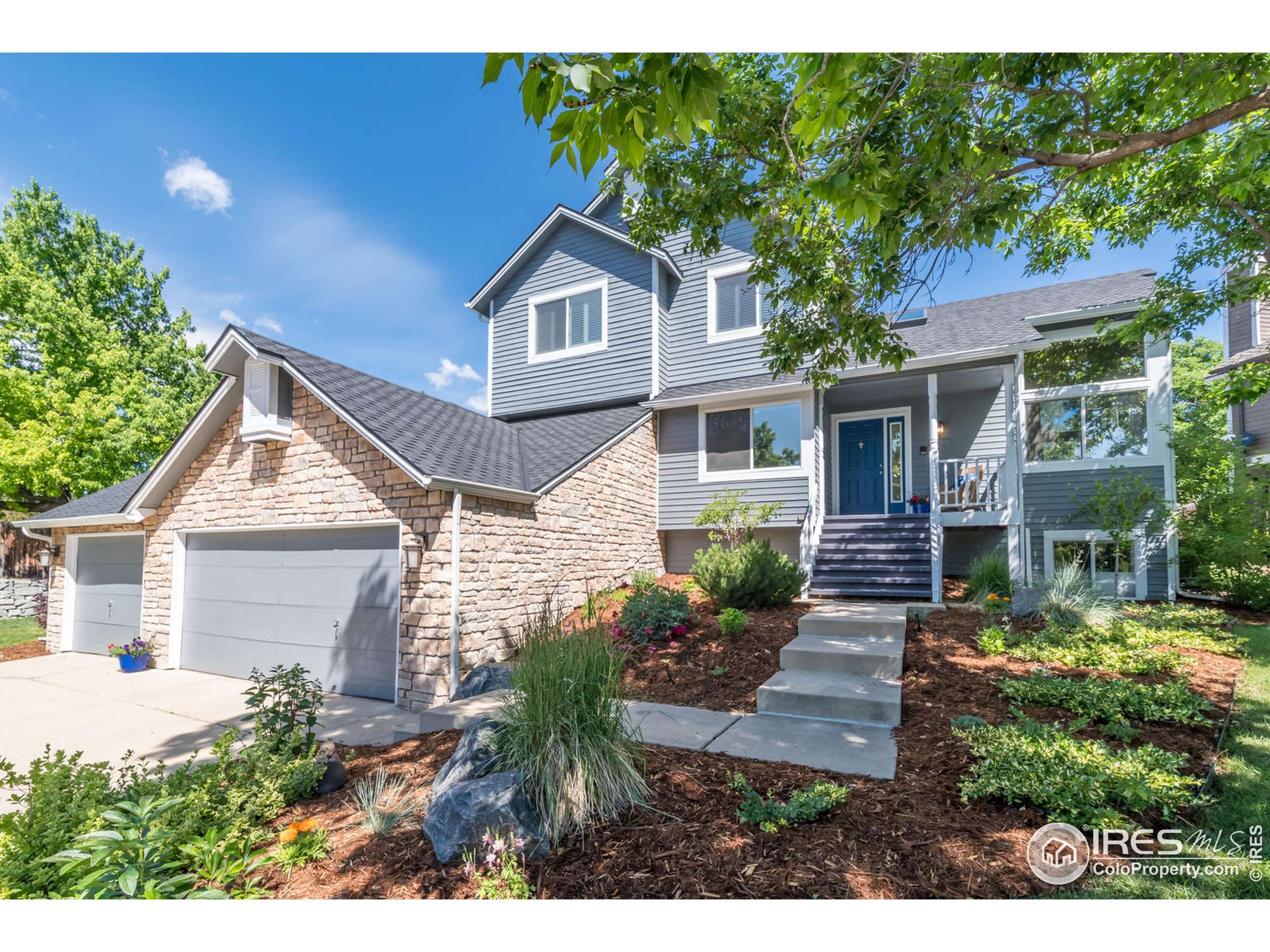 Louisville, CO 80027,923 Grove Dr