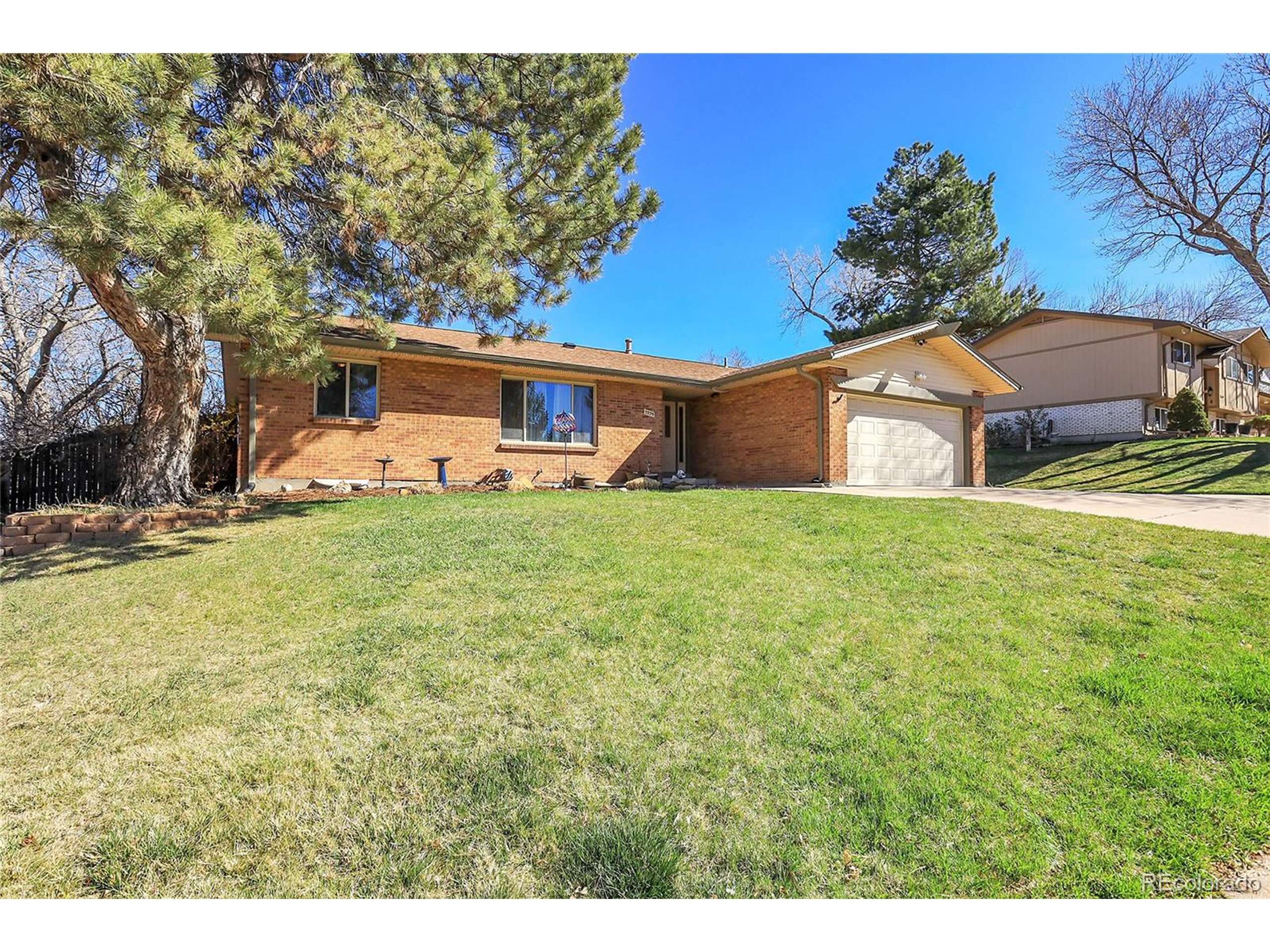 Centennial, CO 80112,7539 E Easter Pl