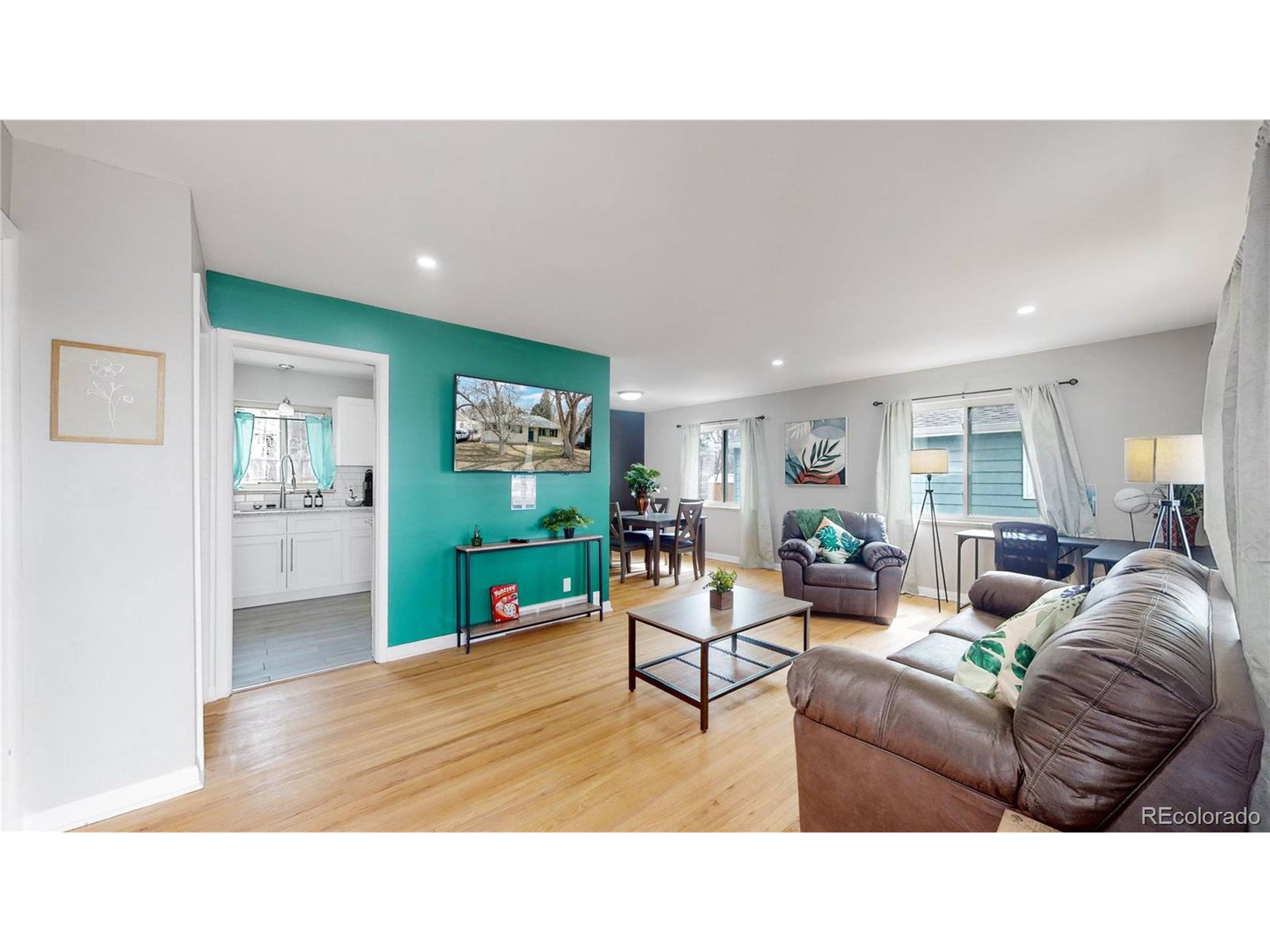 Denver, CO 80222,1852 S Forest St