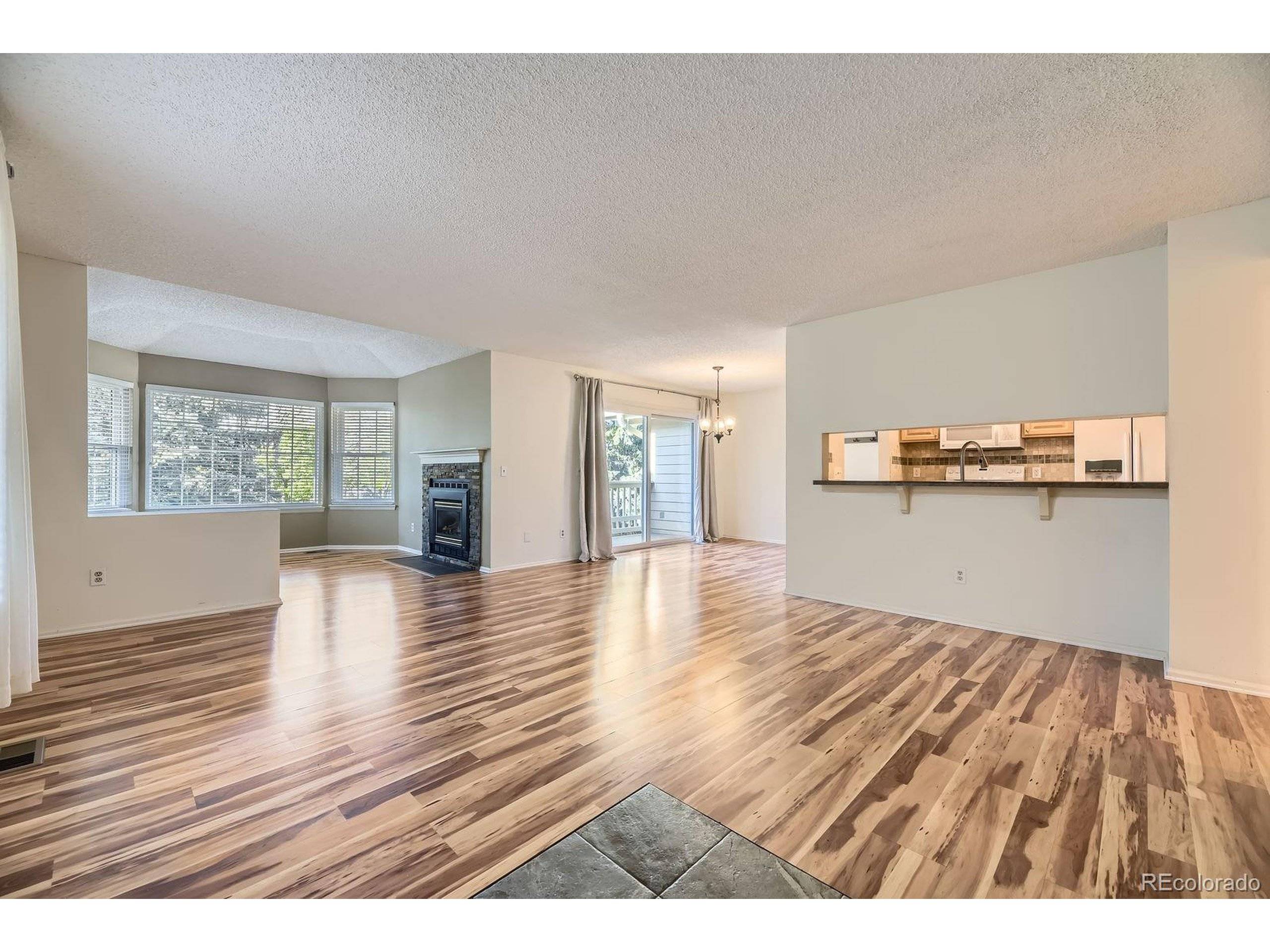 Centennial, CO 80122,8208 S High Ct