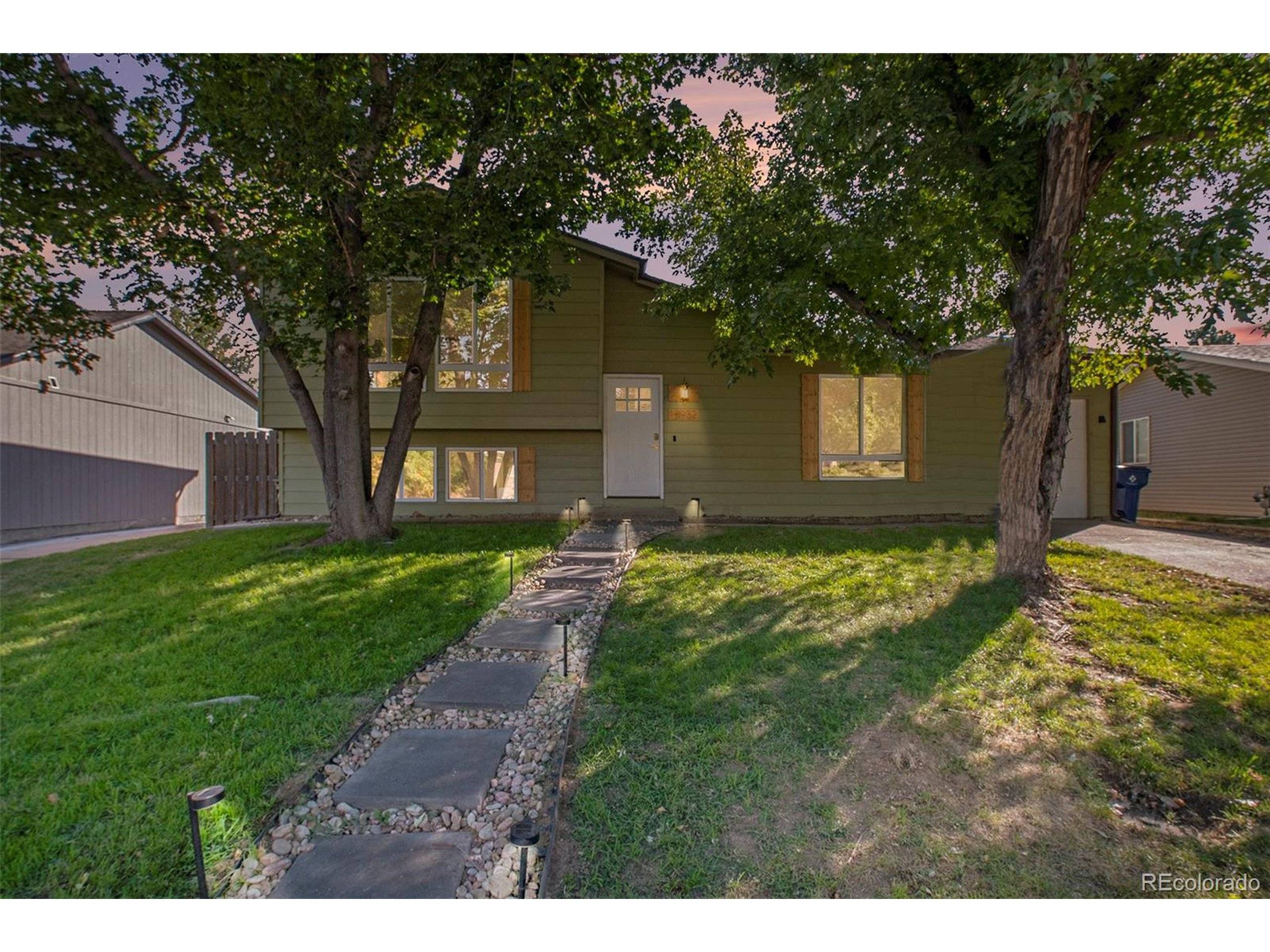 Golden, CO 80403,18932 W 60th Dr