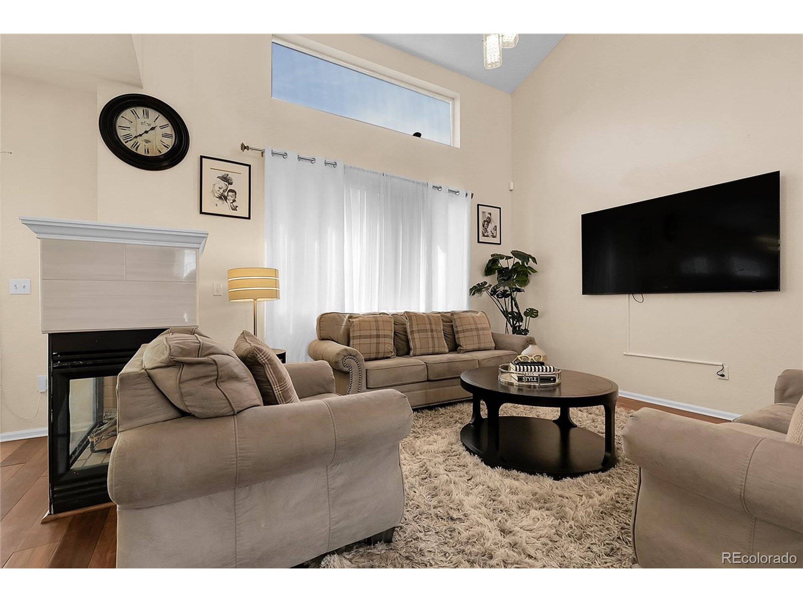 Aurora, CO 80011,337 Ivory Cir