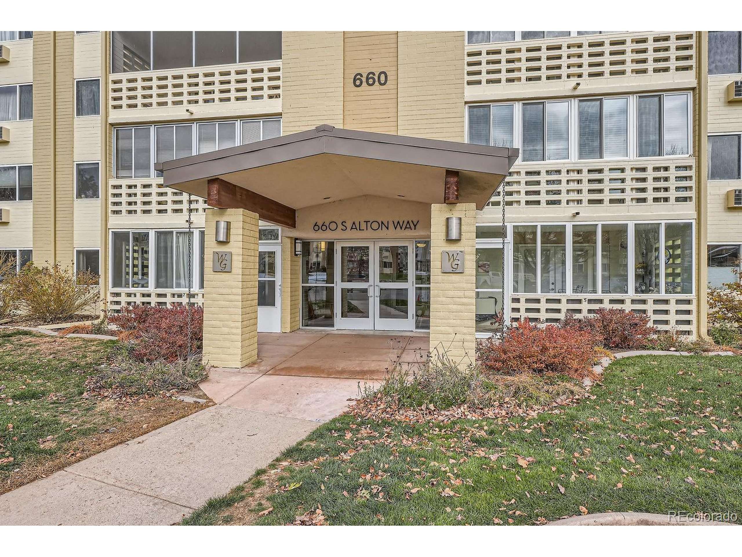 Denver, CO 80247,660 S Alton Way #1A