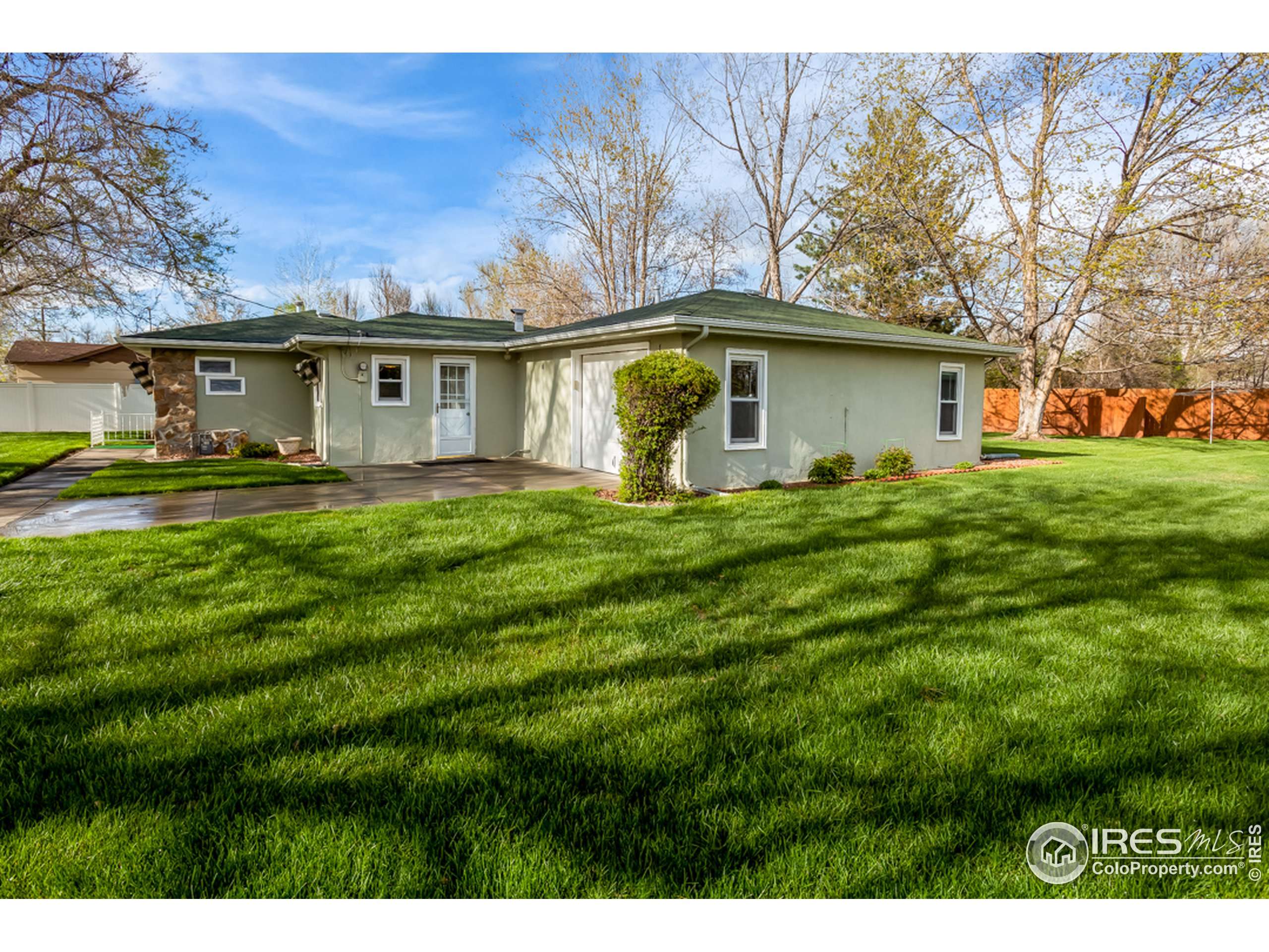 Loveland, CO 80537,112 Hankins Ln