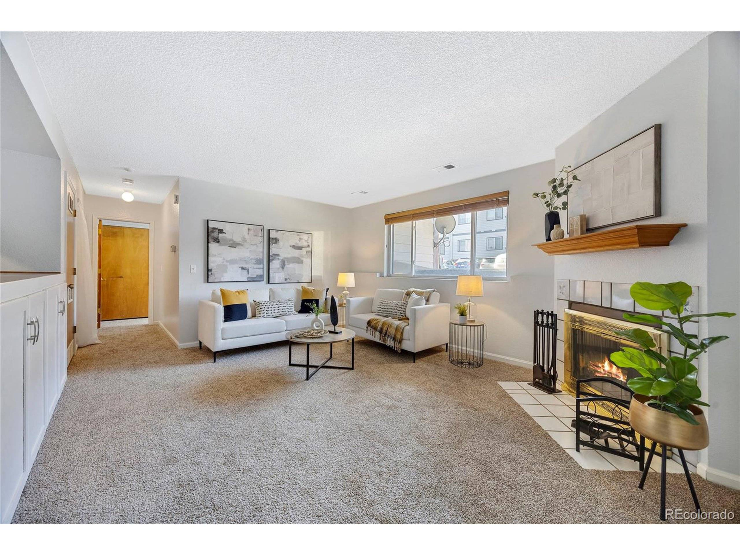 Arvada, CO 80004,6350 Oak St #102