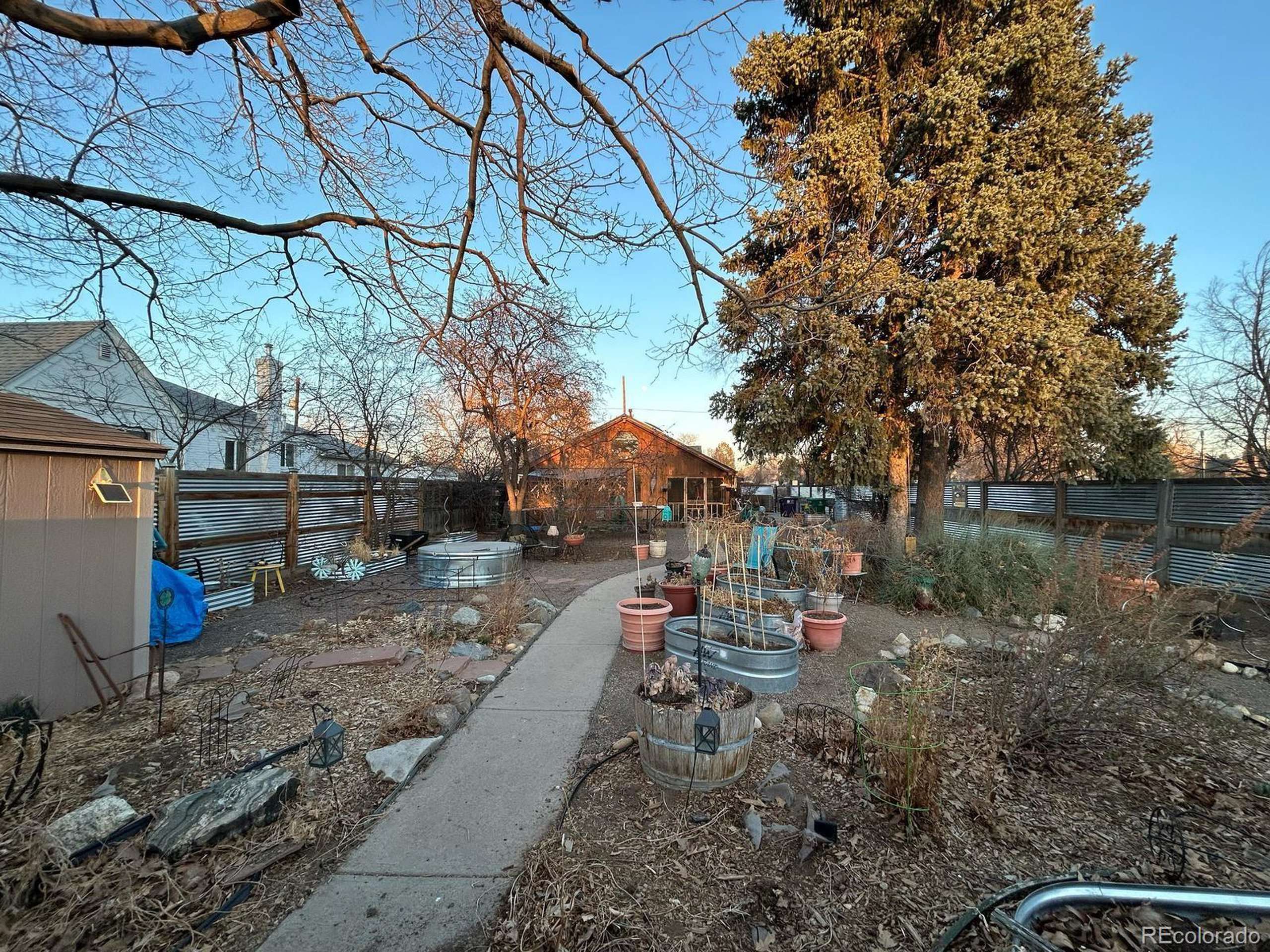 Denver, CO 80207,2602 Jasmine St