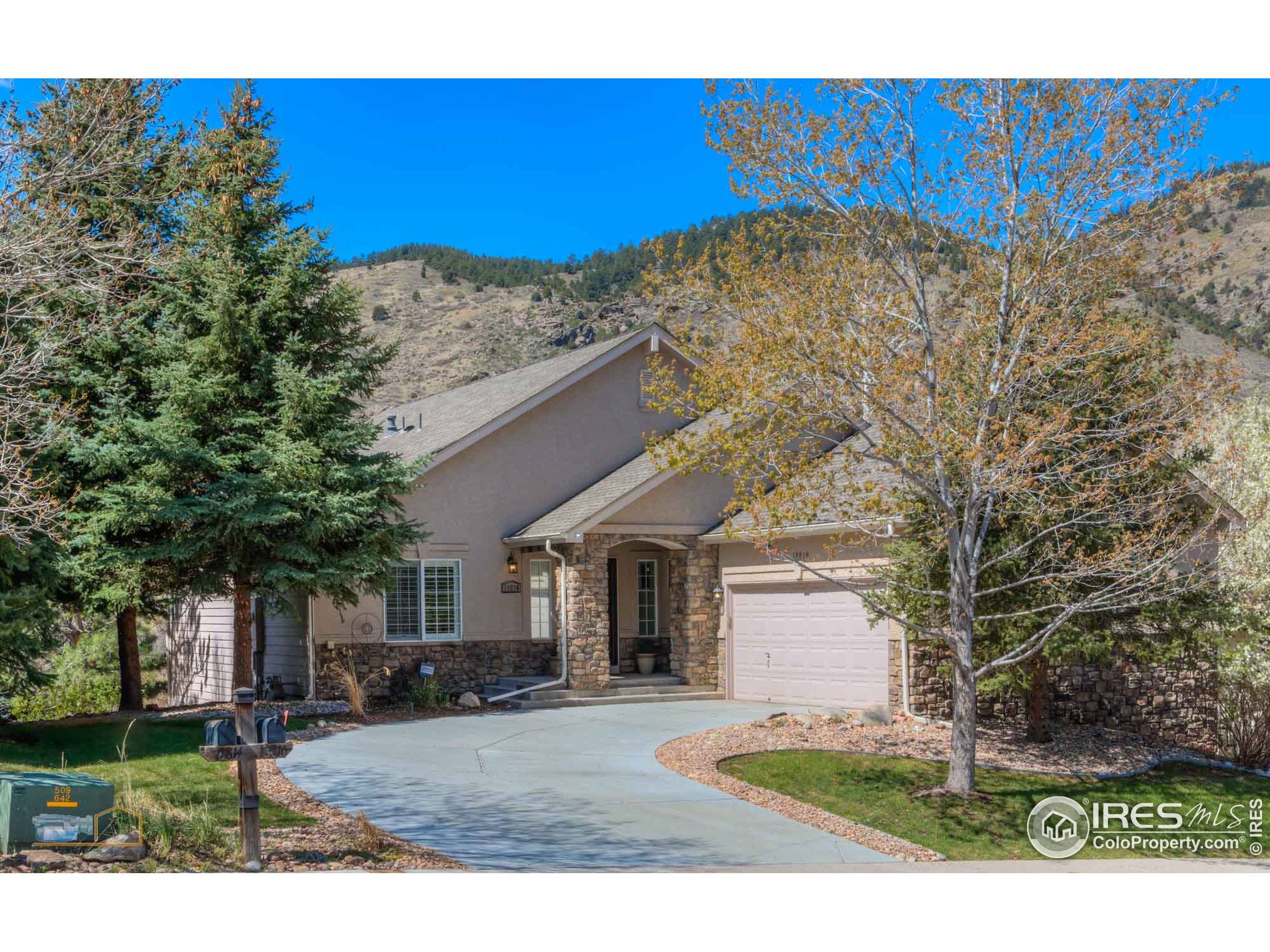 Golden, CO 80401,18816 Eagle Ridge Dr