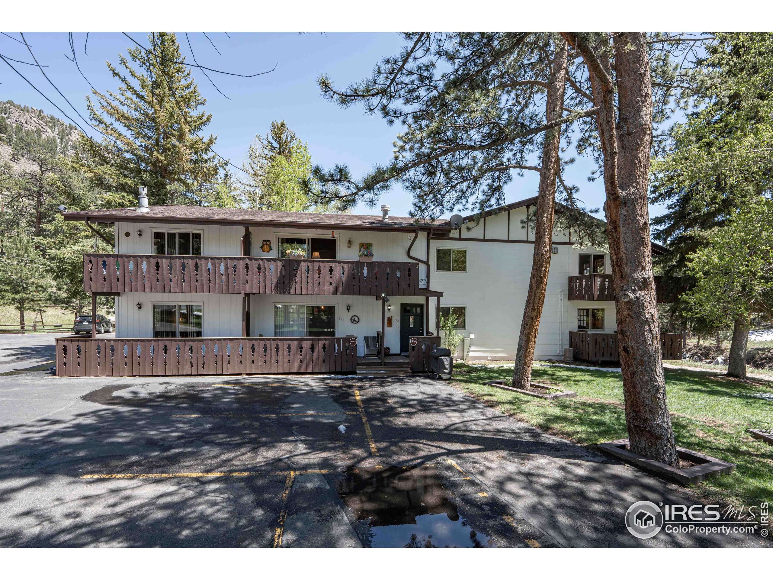 Estes Park, CO 80517,2760 Fall River Rd #214