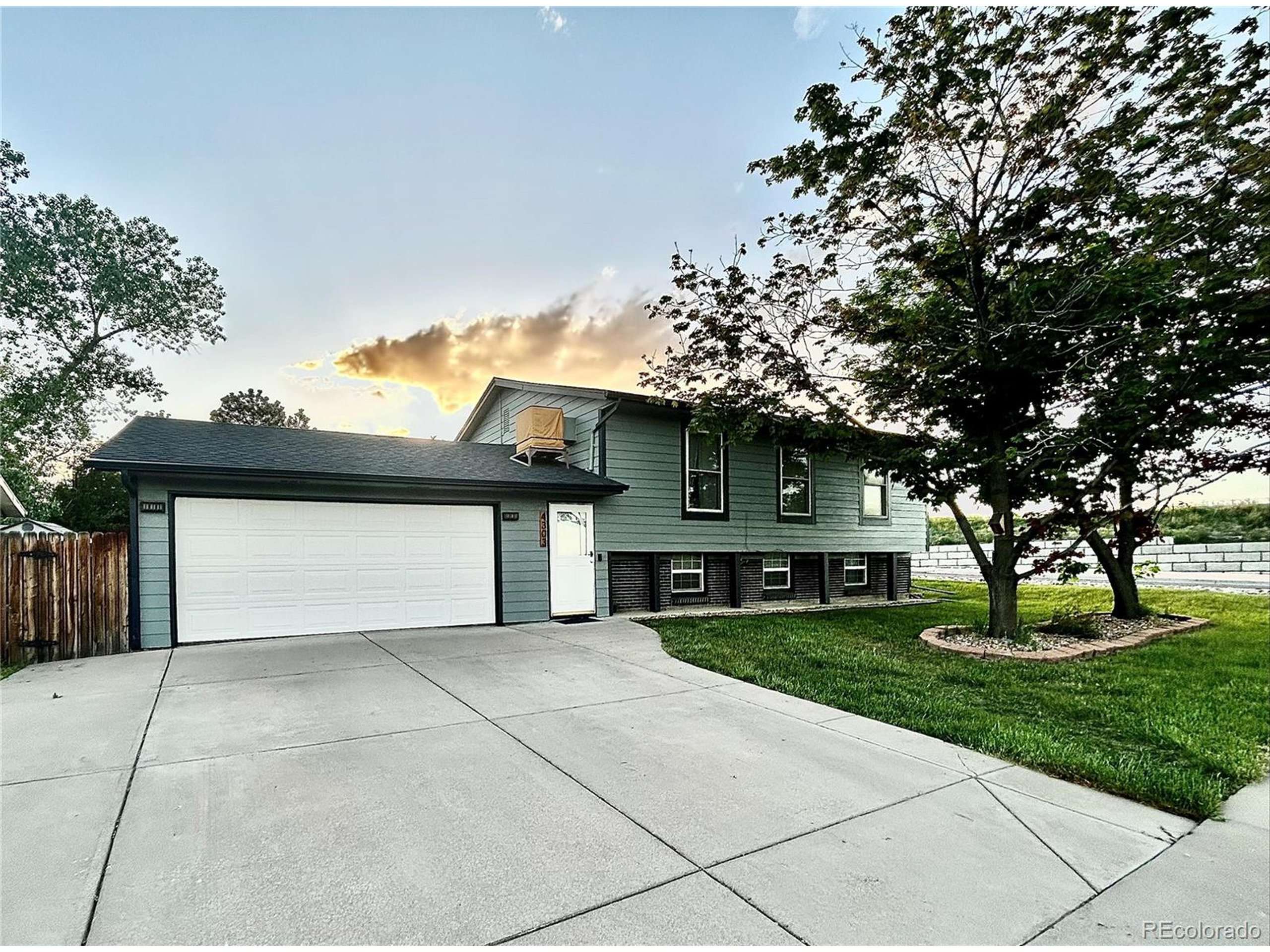 Morrison, CO 80465,4303 S Yank St
