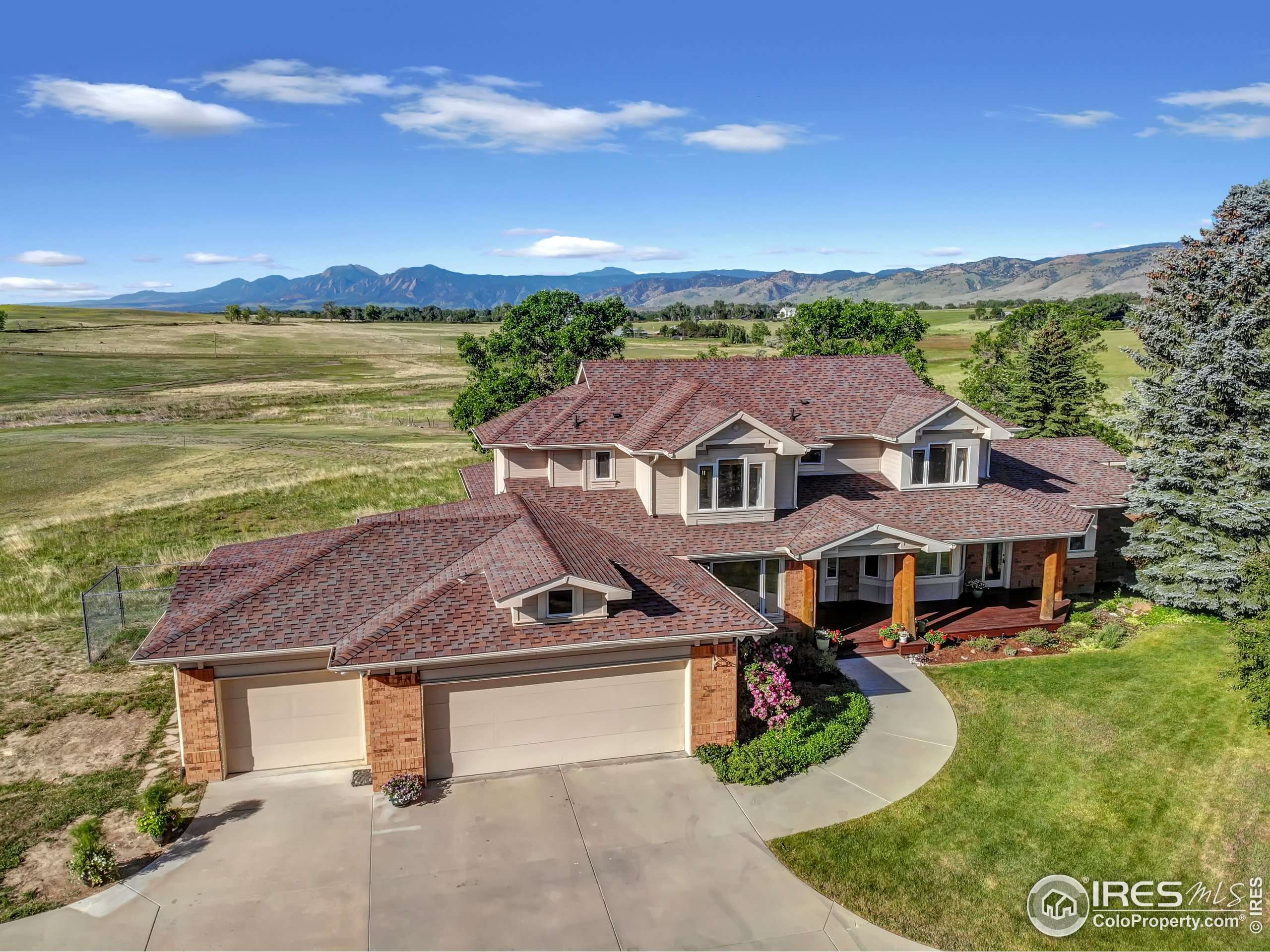 Niwot, CO 80503,5360 Highlands Dr