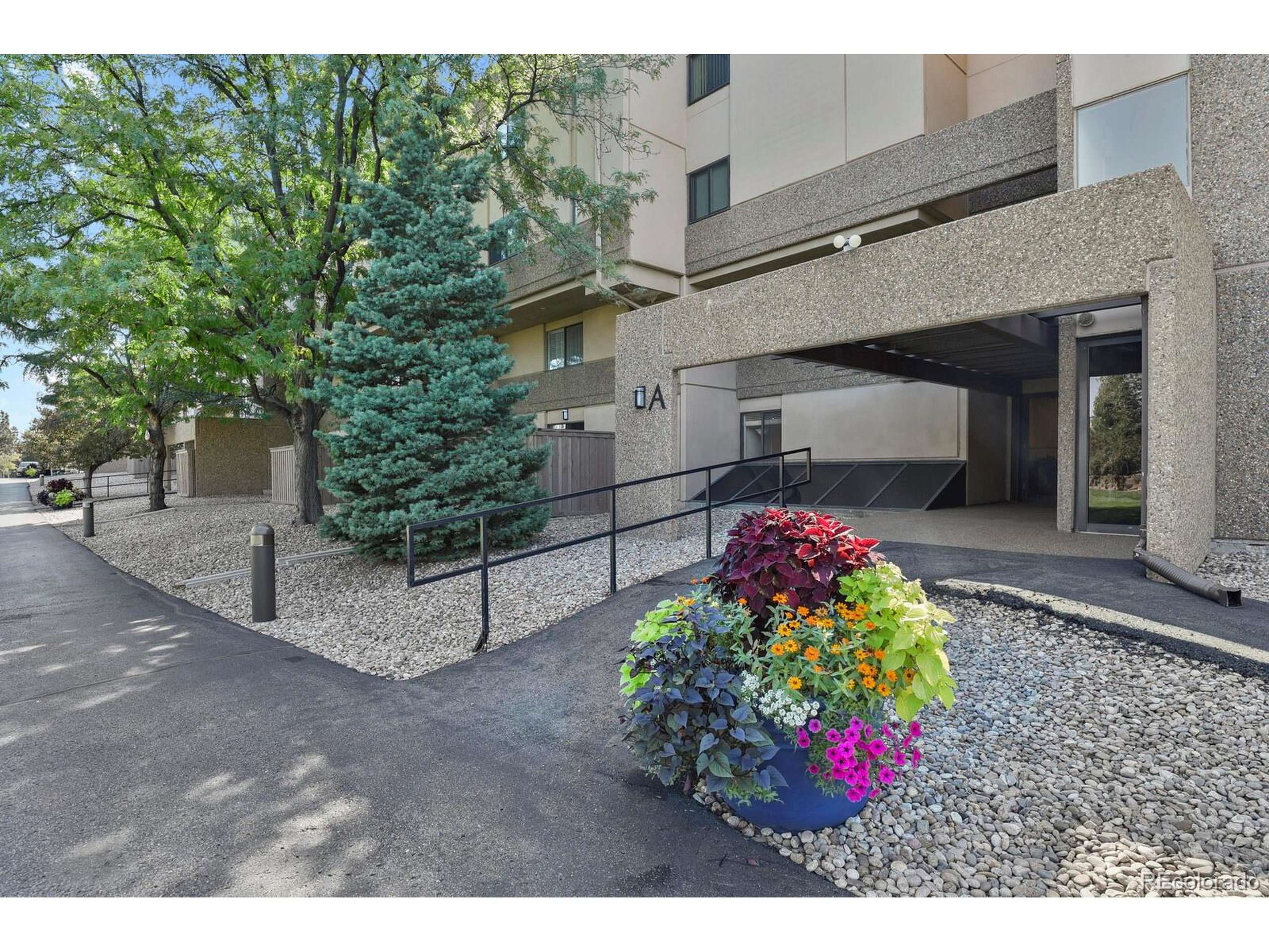Denver, CO 80237,7000 E Quincy Ave #302