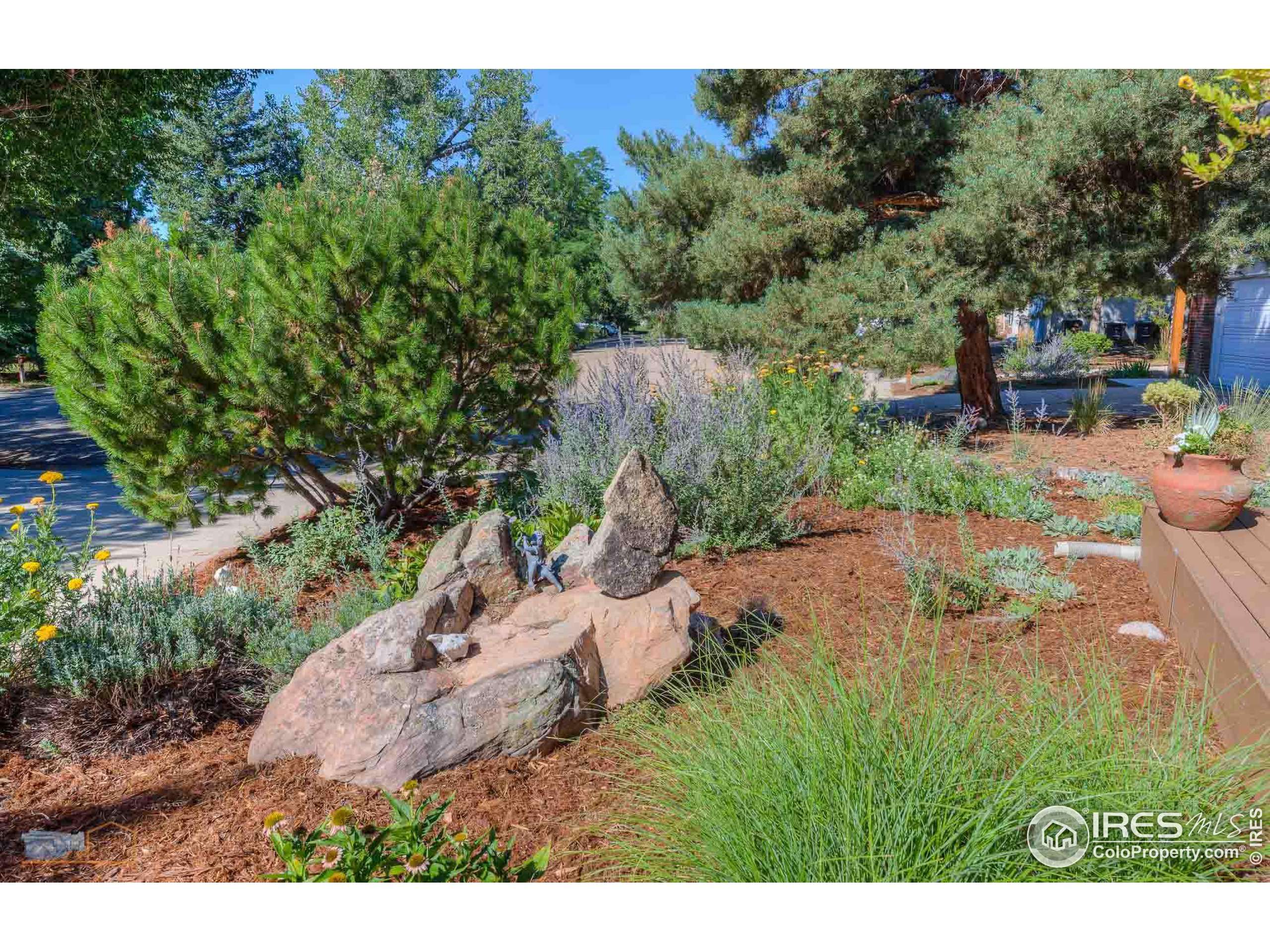 Boulder, CO 80301,4299 Sumac Ct